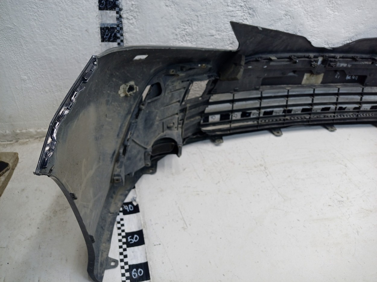Бампер передний Toyota Camry V70 Restail