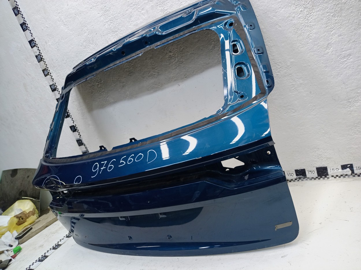 Крышка багажника Geely Monjaro