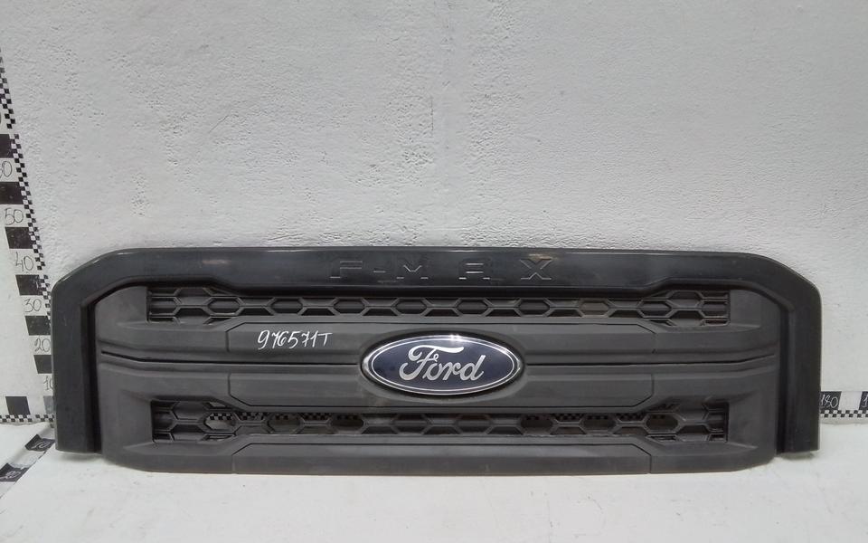 Решётка радиатора Ford F-Max