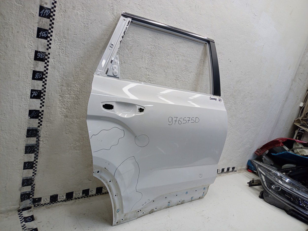 Дверь задняя правая Geely Okavango Restail