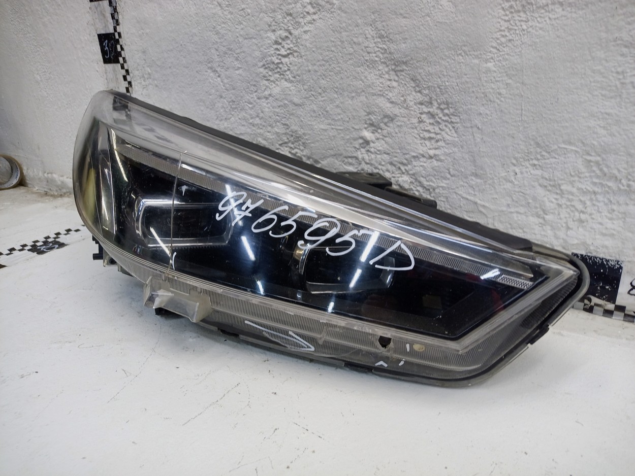 Фара передняя правая Jac J7 LED