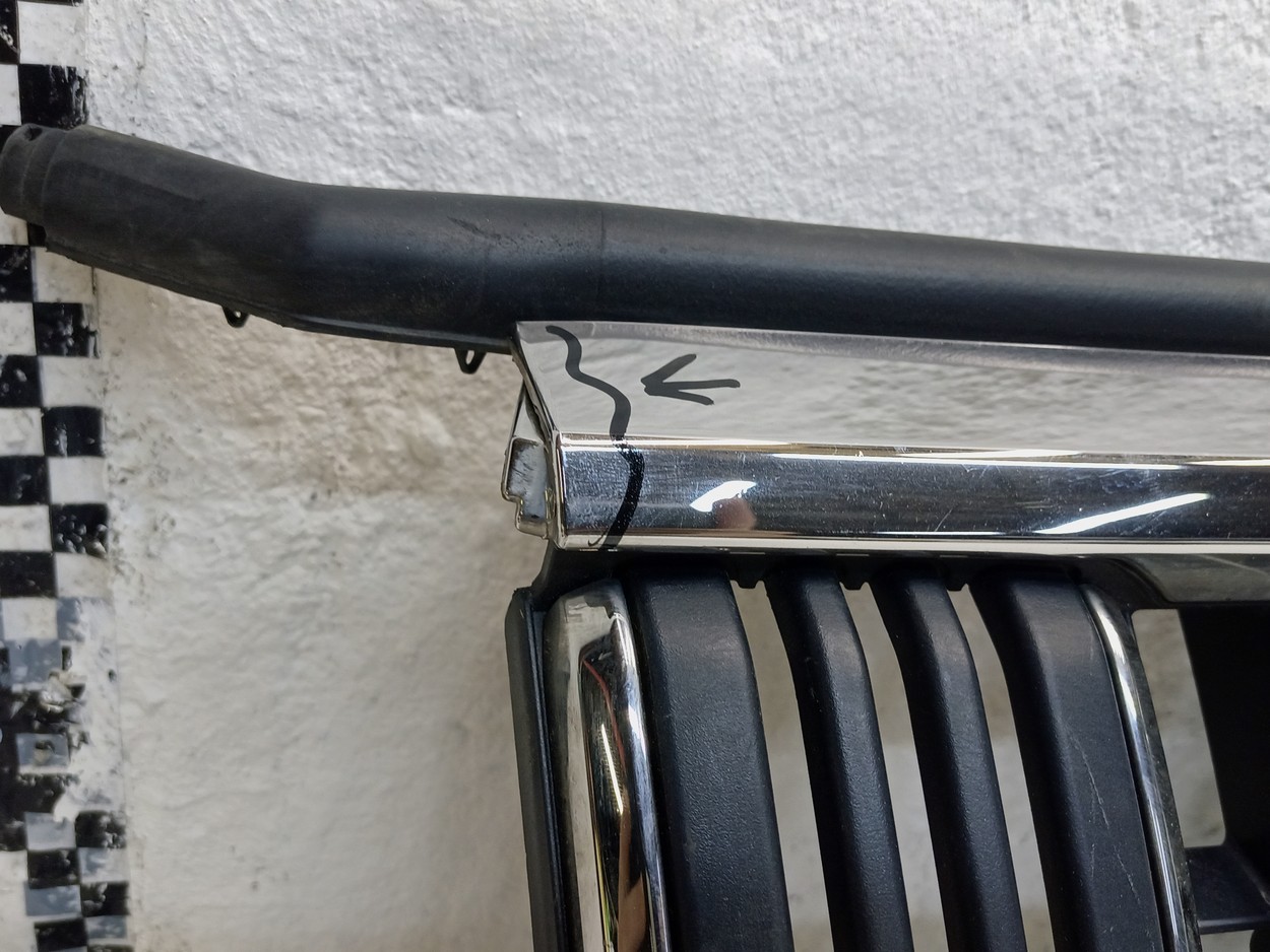 Решётка радиатора Toyota Land Cruiser Prado 150 Restail 3