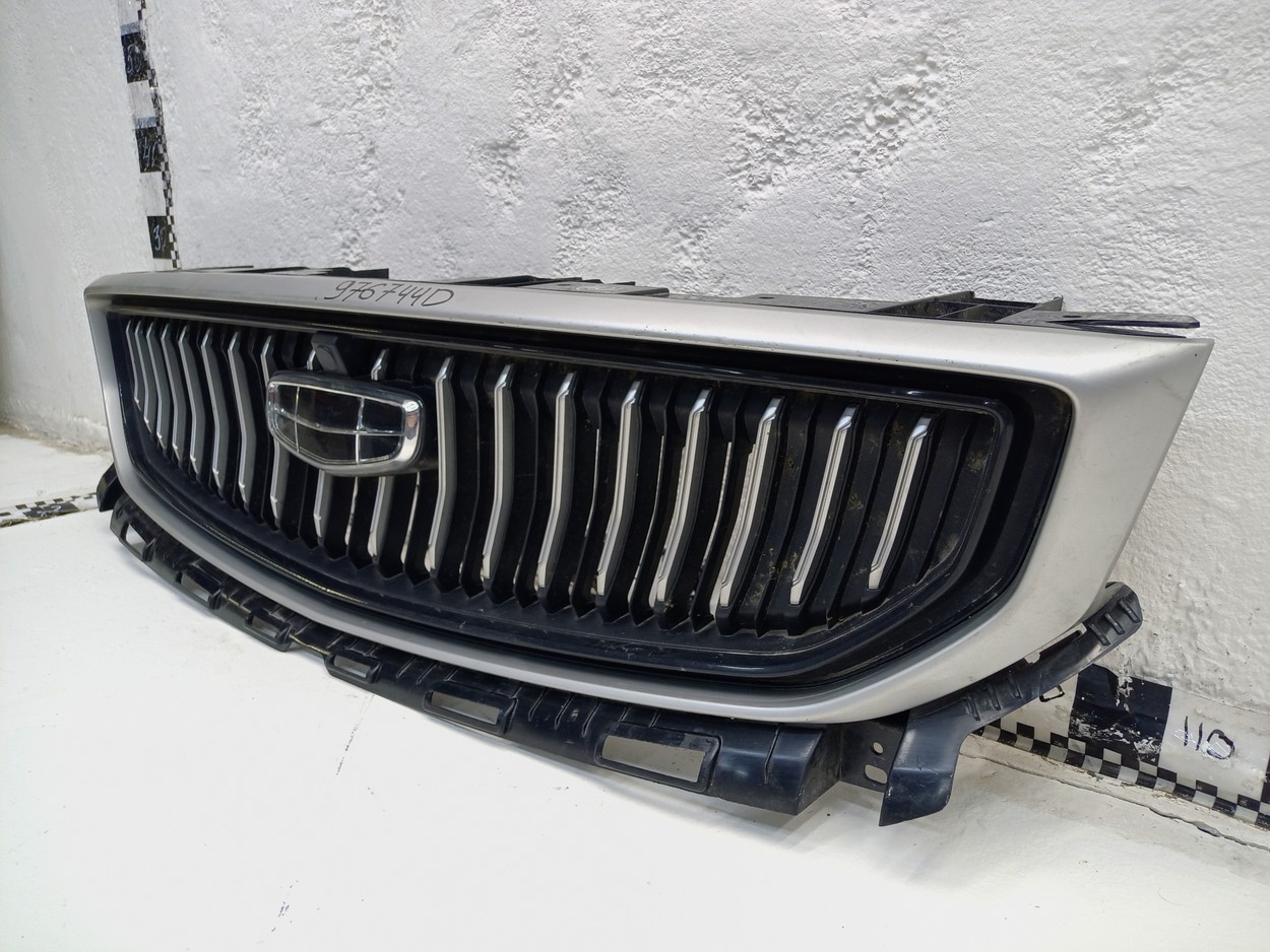 Решетка радиатора Geely Emgrand 2