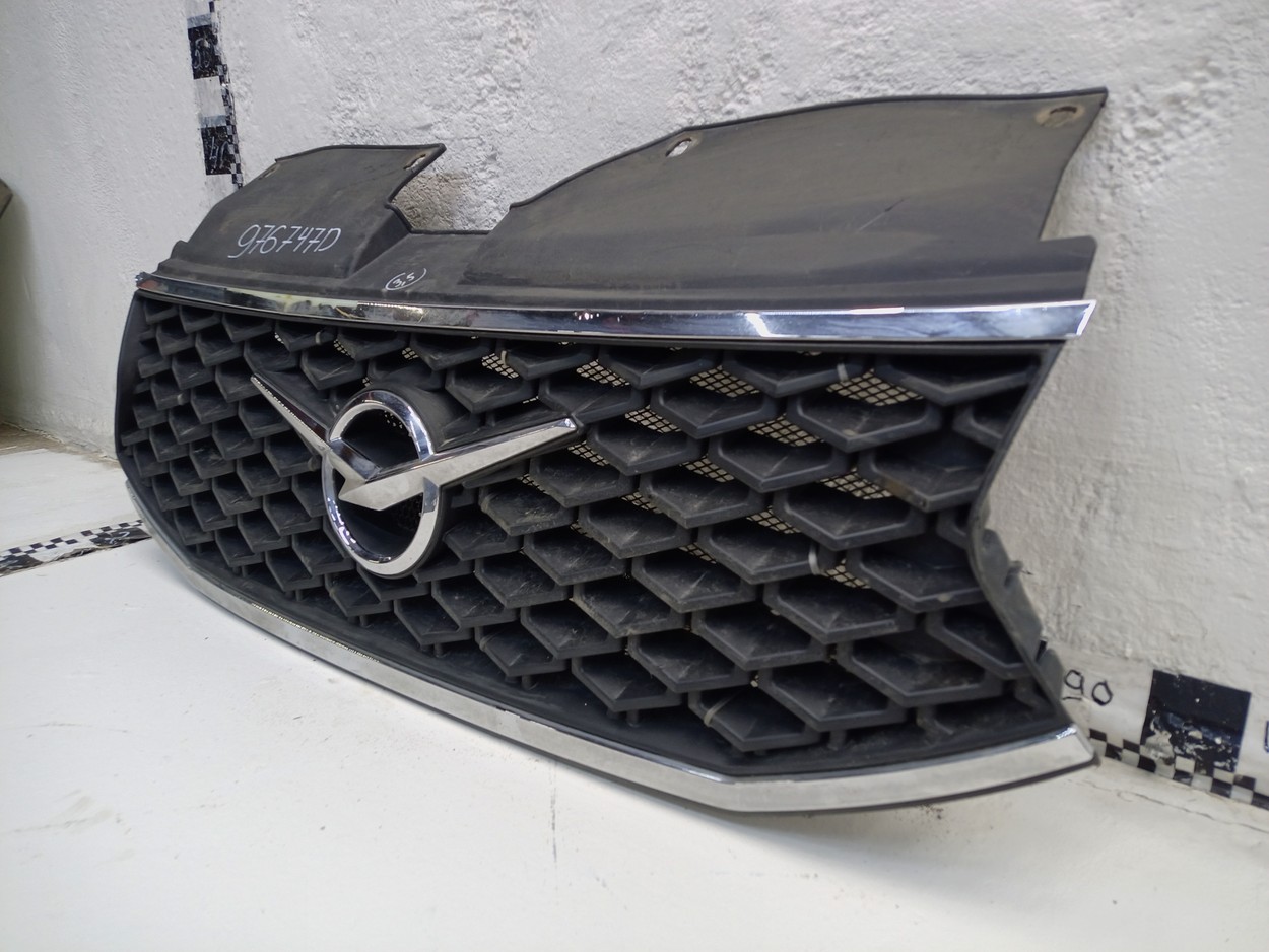 Решётка радиатора UAZ Patriot Restail 3