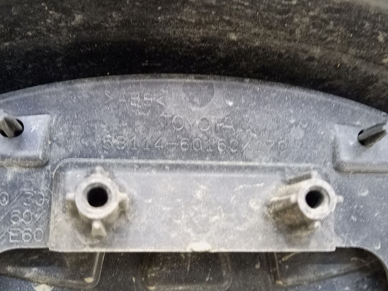 Решетка радиатора Toyota Land Cruiser 200 Restail 2