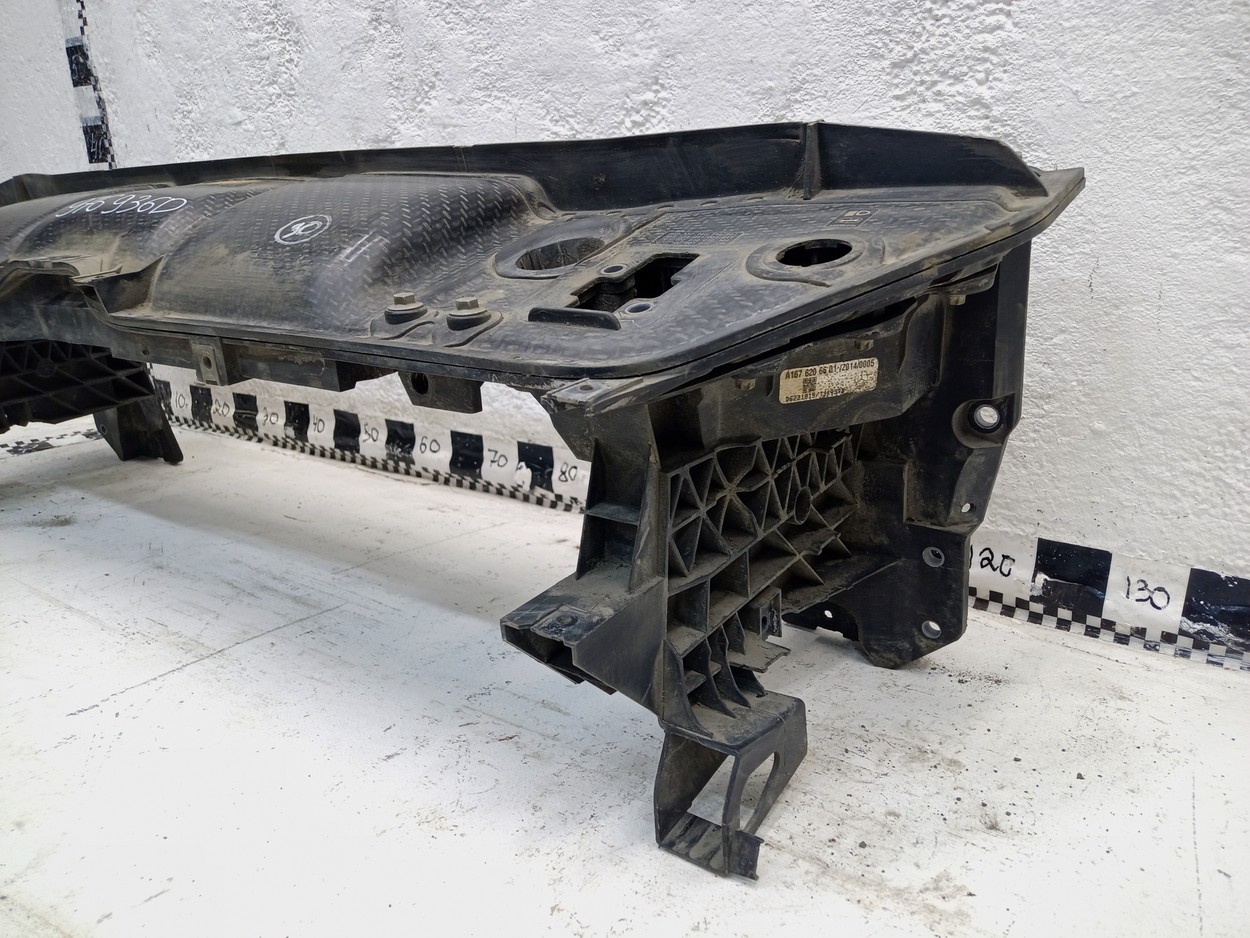 Панель передняя Mercedes Benz GLE-klasse V167