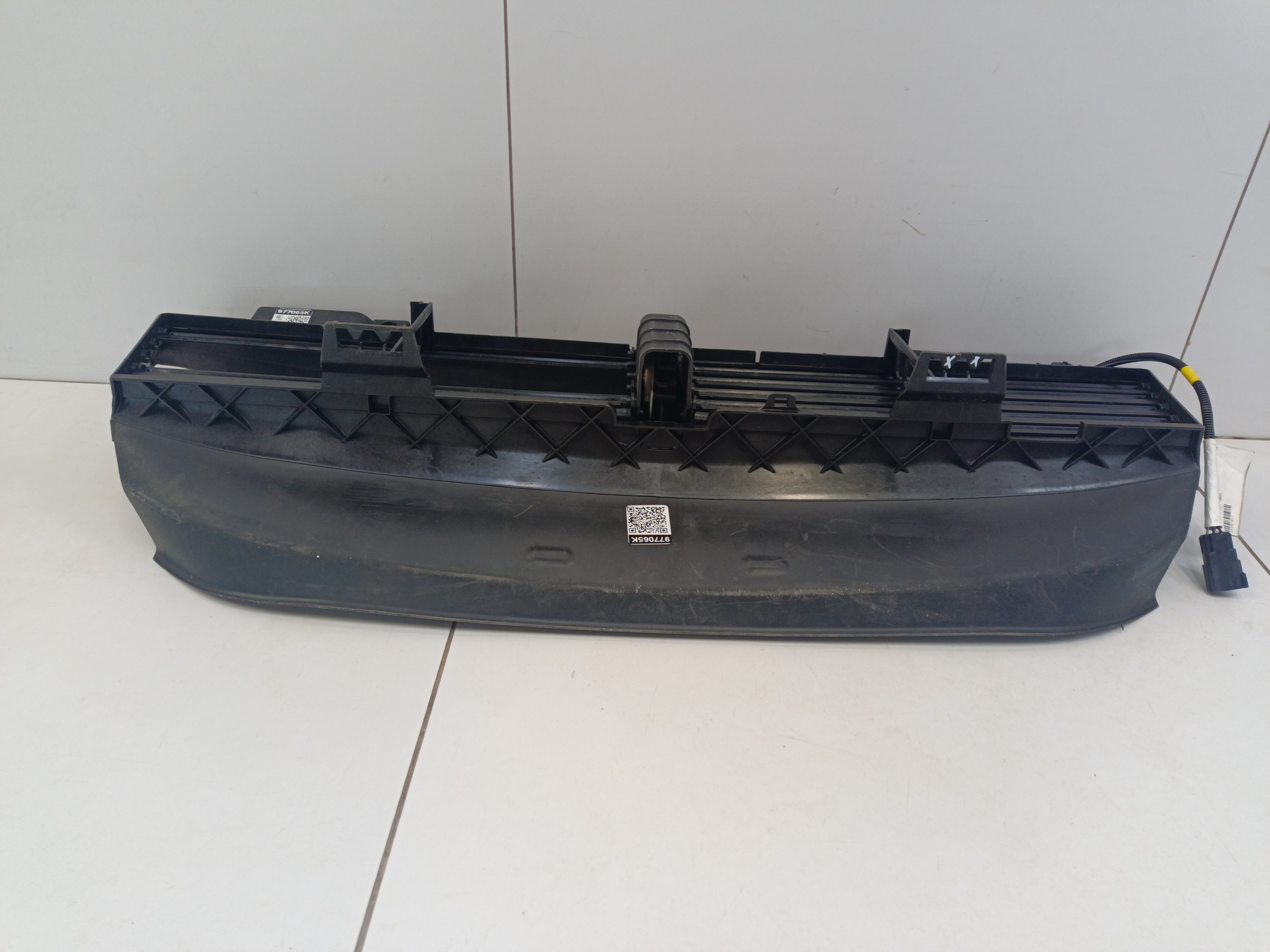 Жалюзи решетки радиатора Volvo S60 2