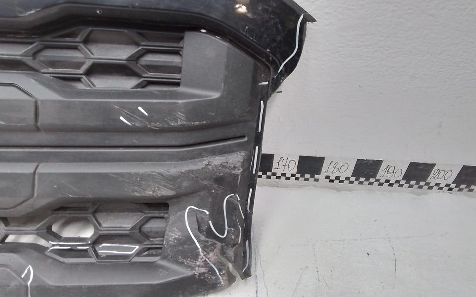 Решётка радиатора Ford F-Max