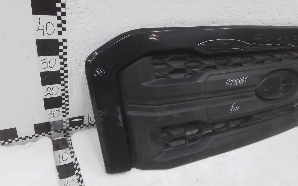 Решётка радиатора Ford F-Max