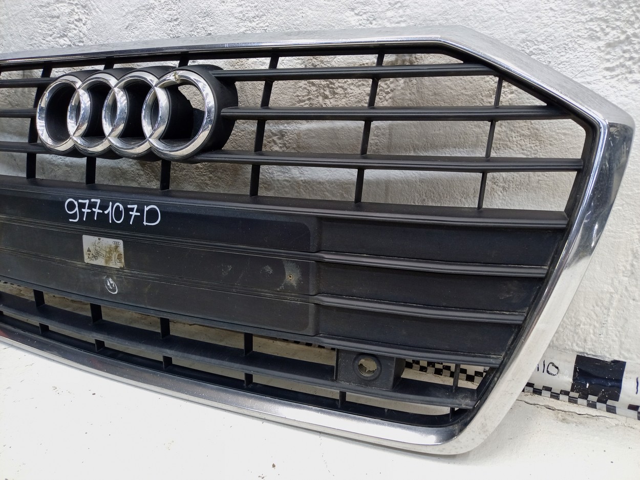 Решётка радиатора Audi A6 C8