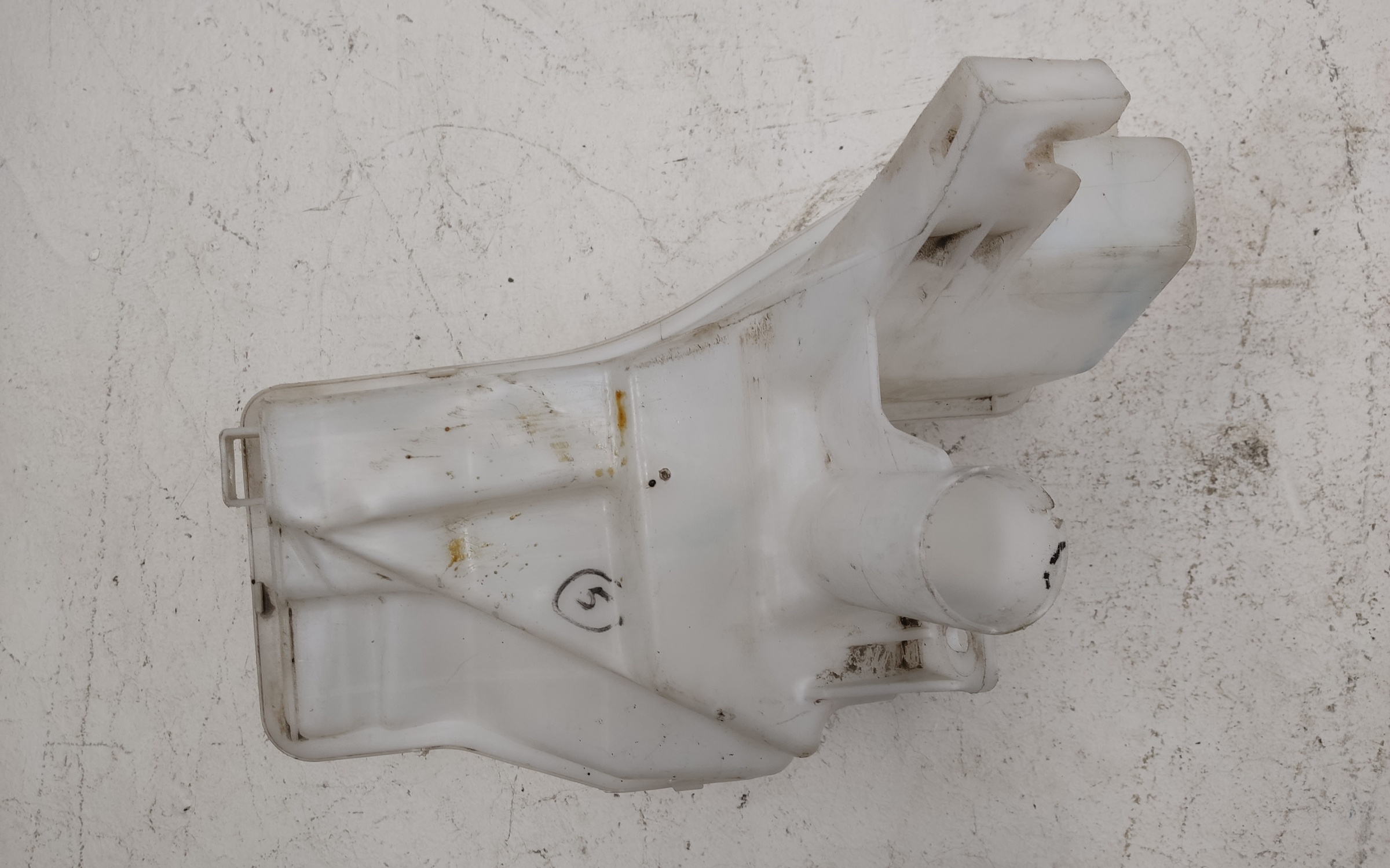 Бачок омывателя Hyundai Tucson 4