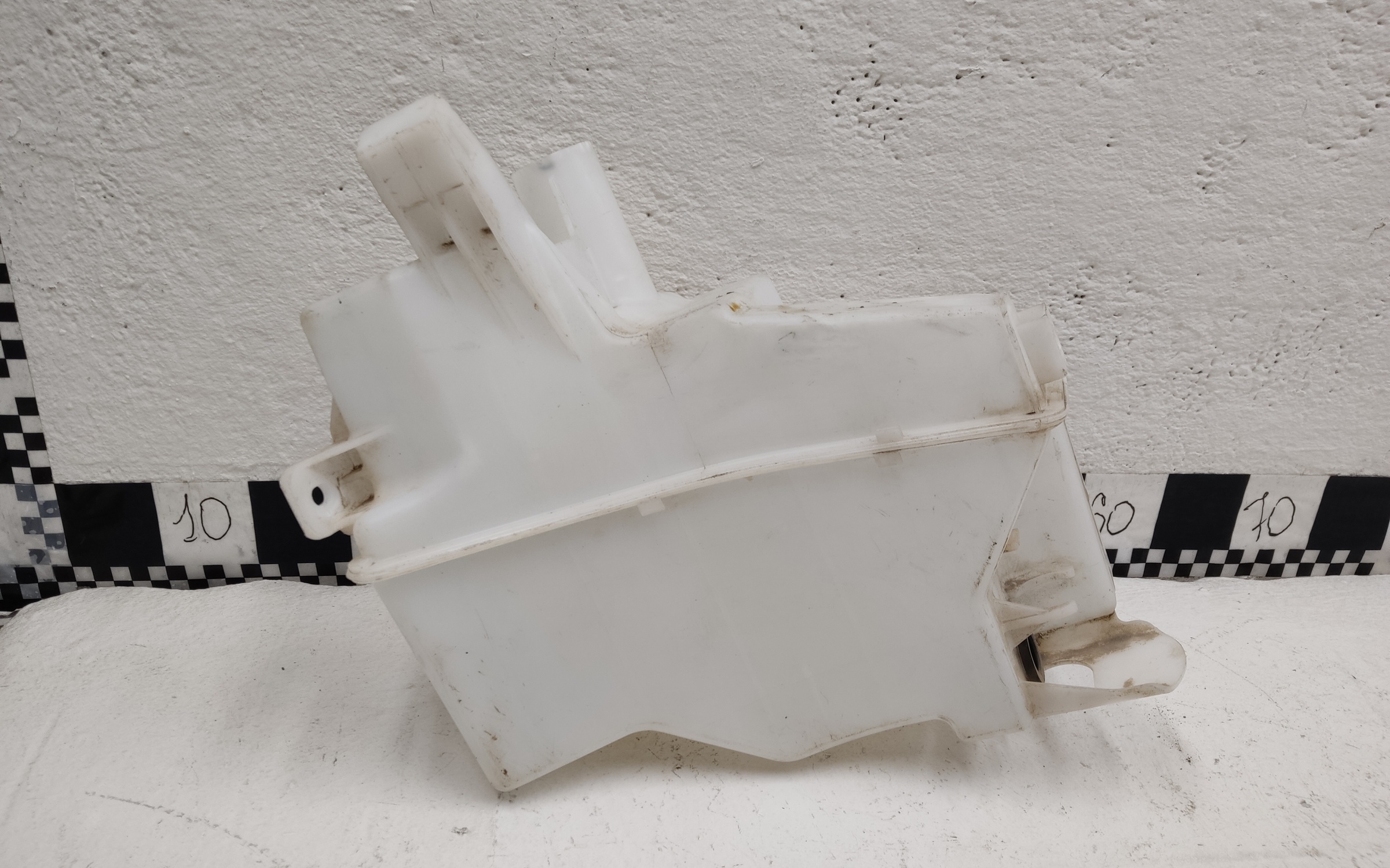 Бачок омывателя Hyundai Tucson 4