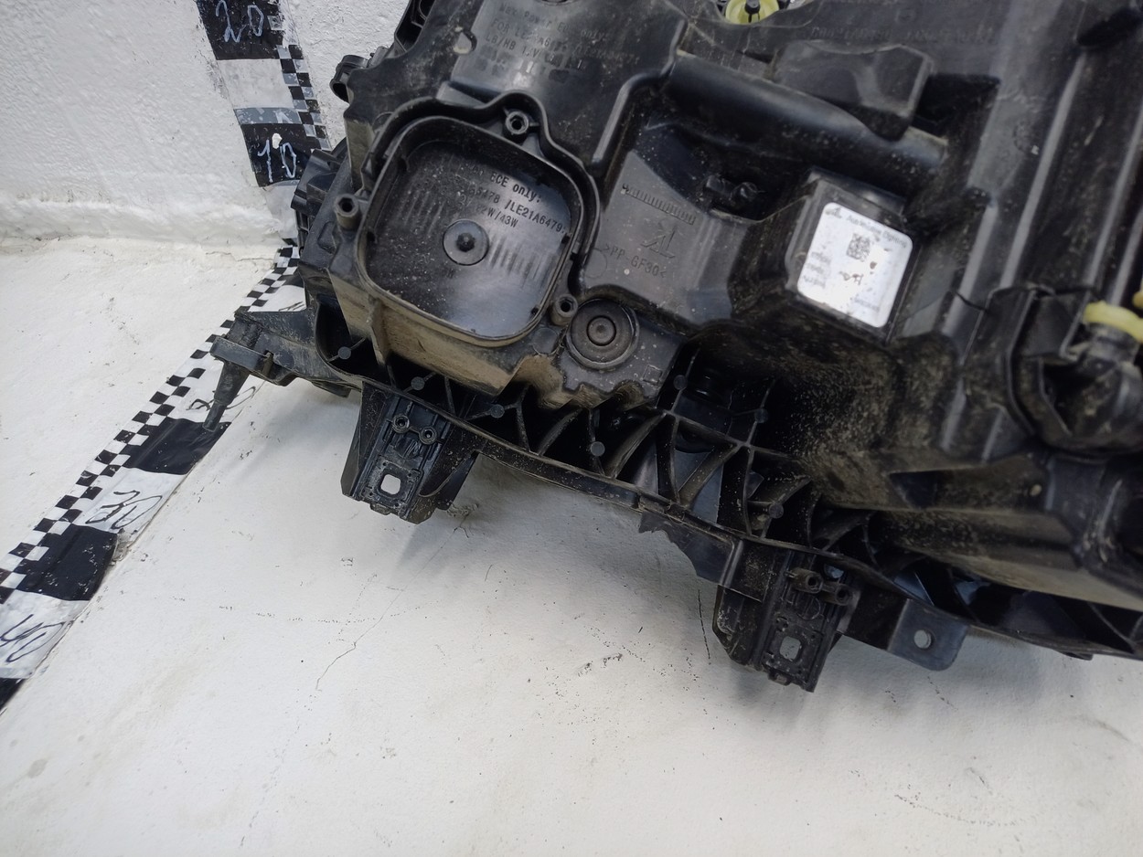Фара передняя правая BMW X5 G05 Restail LED черная