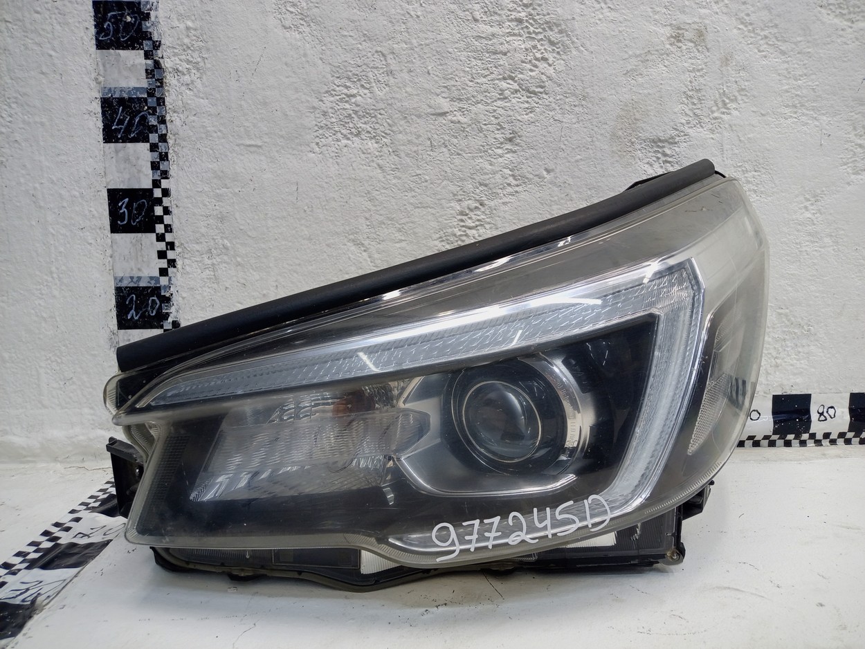 Фара передняя левая Subaru Forester 5 SK LED с ДХО