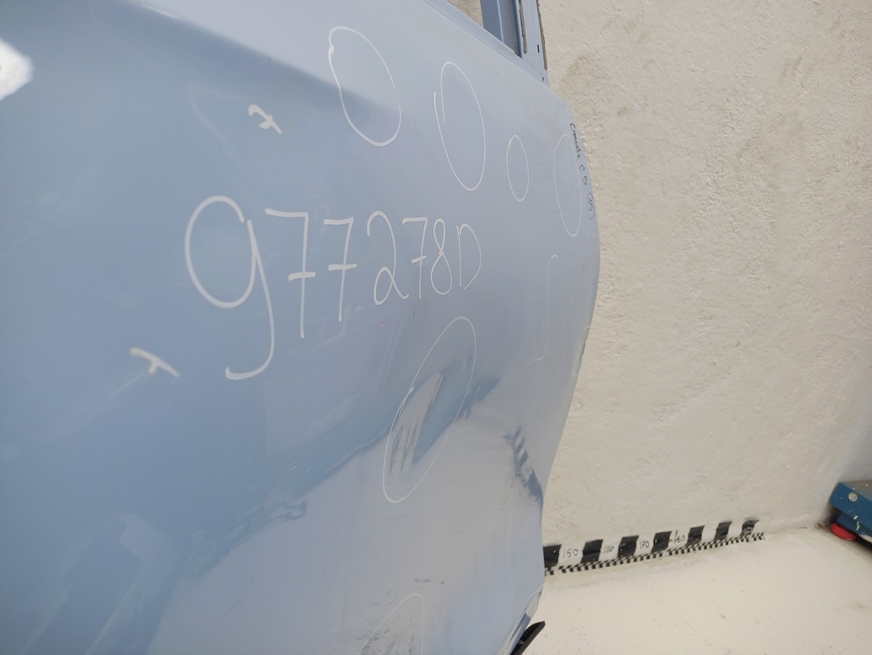 Дверь задняя правая Omoda C5