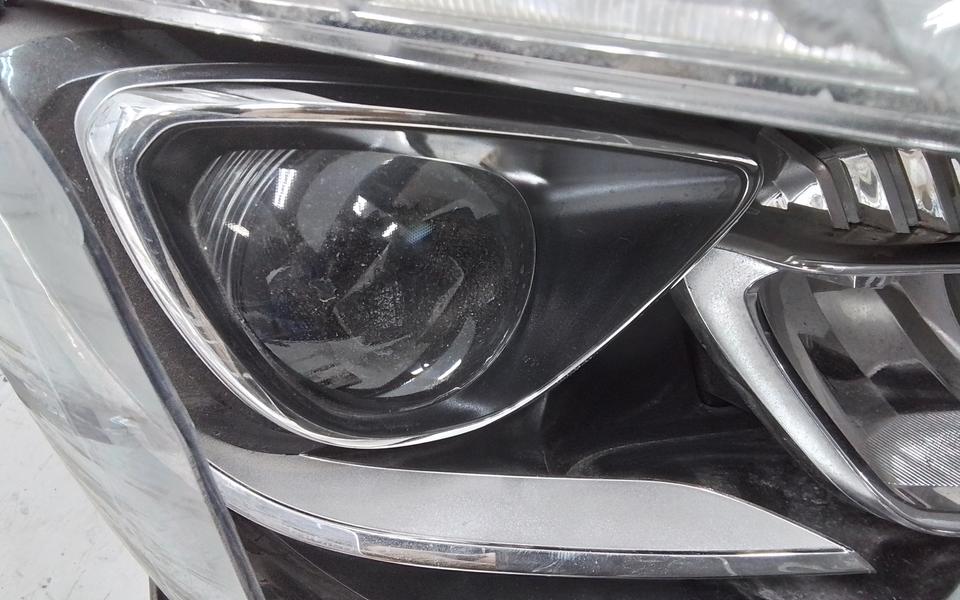 Фара передняя правая Mercedes Benz CLA-klasse C117 Restail LED