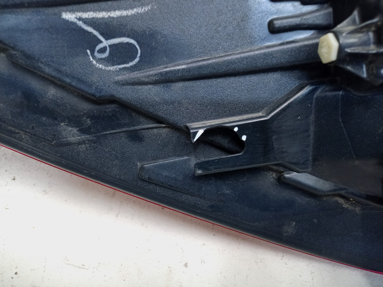 Фонарь задний правый наружный Subaru Outback 5 Restail LED