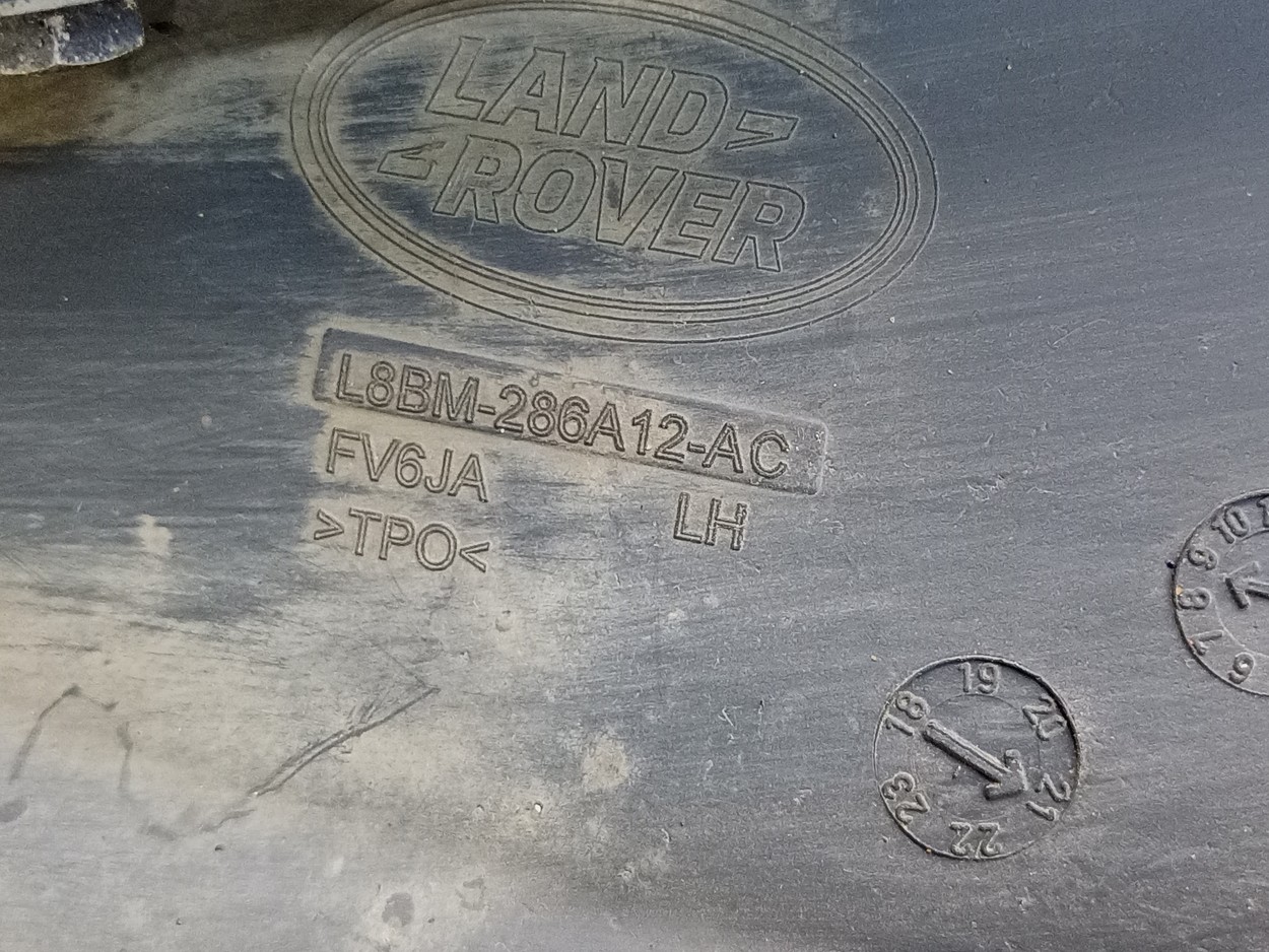 Брызговик задний  Land Rover Defender 2