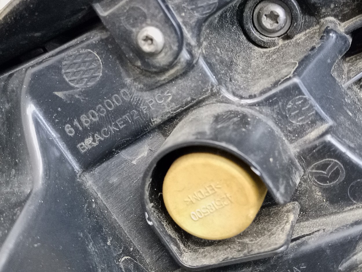 Фонарь задний правый Mazda CX-5 2 Restail LED