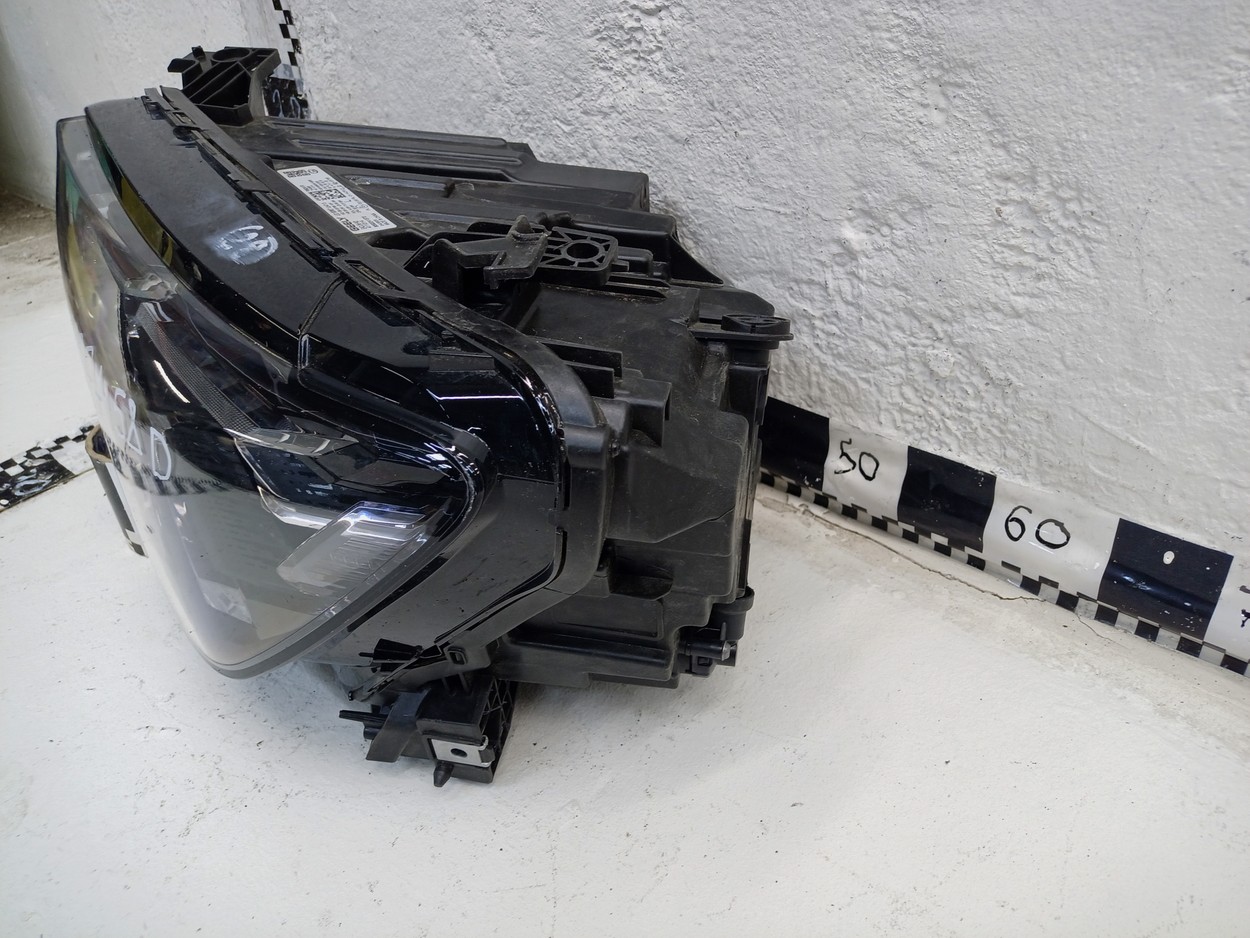 Фара передняя левая Geely Monjaro LED