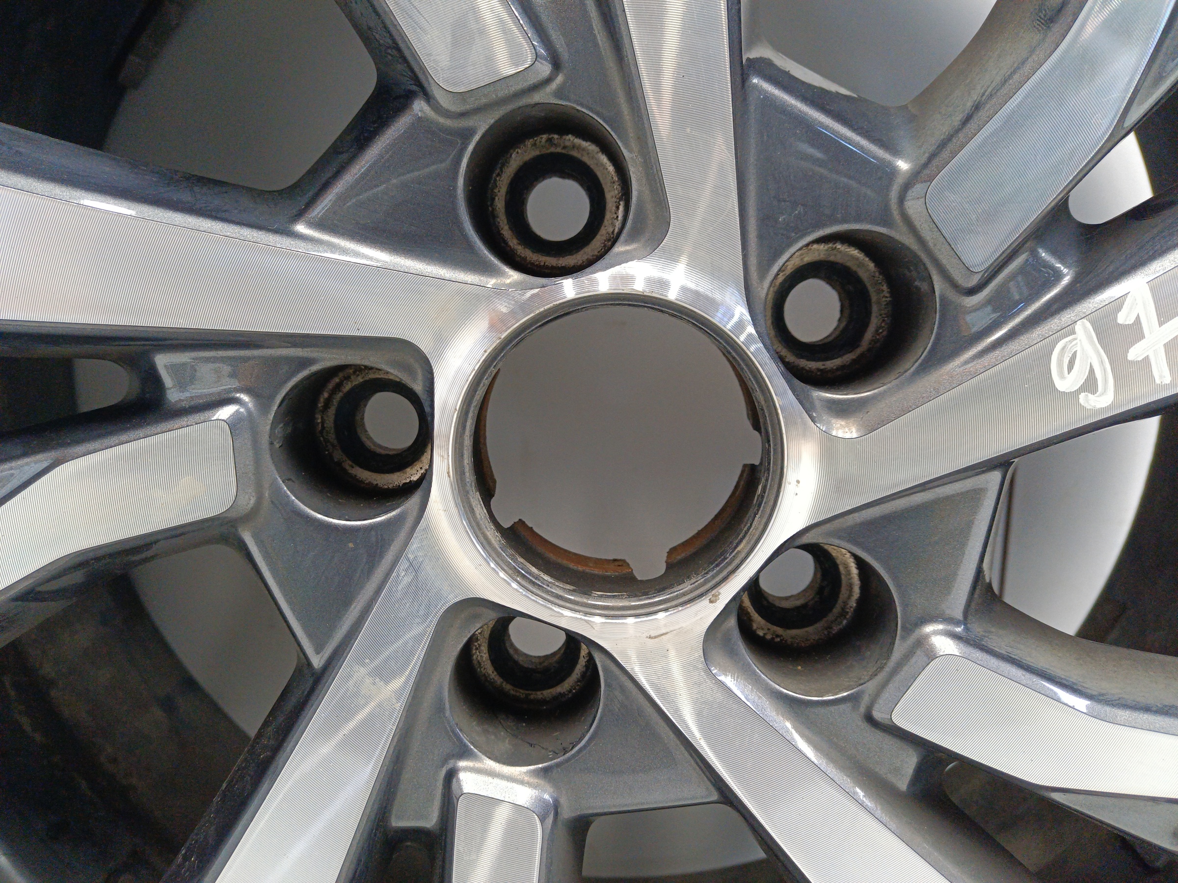 Диск колеса литой Haval Jolion R17