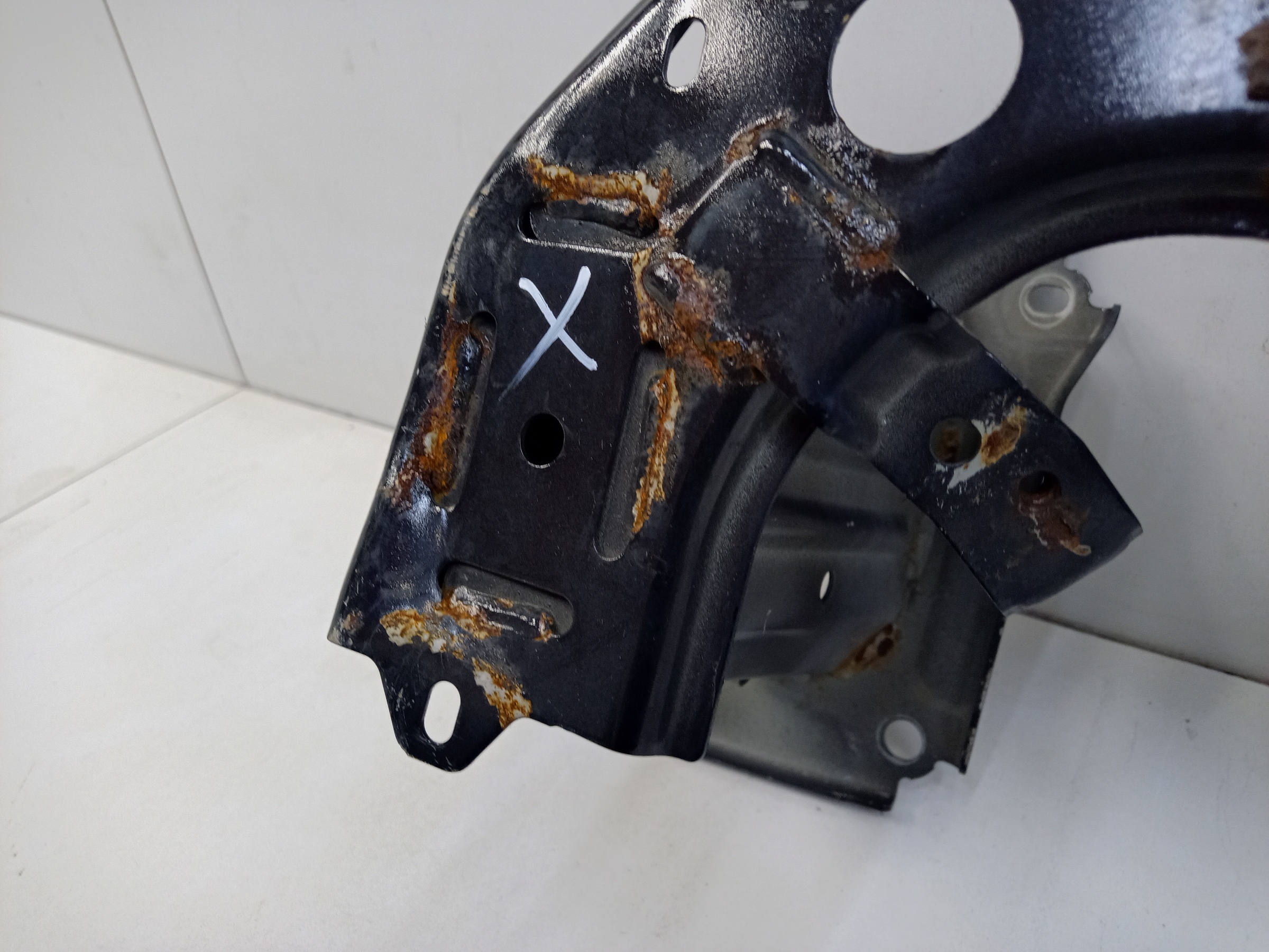 Усилитель переднего бампера Mitsubishi ASX