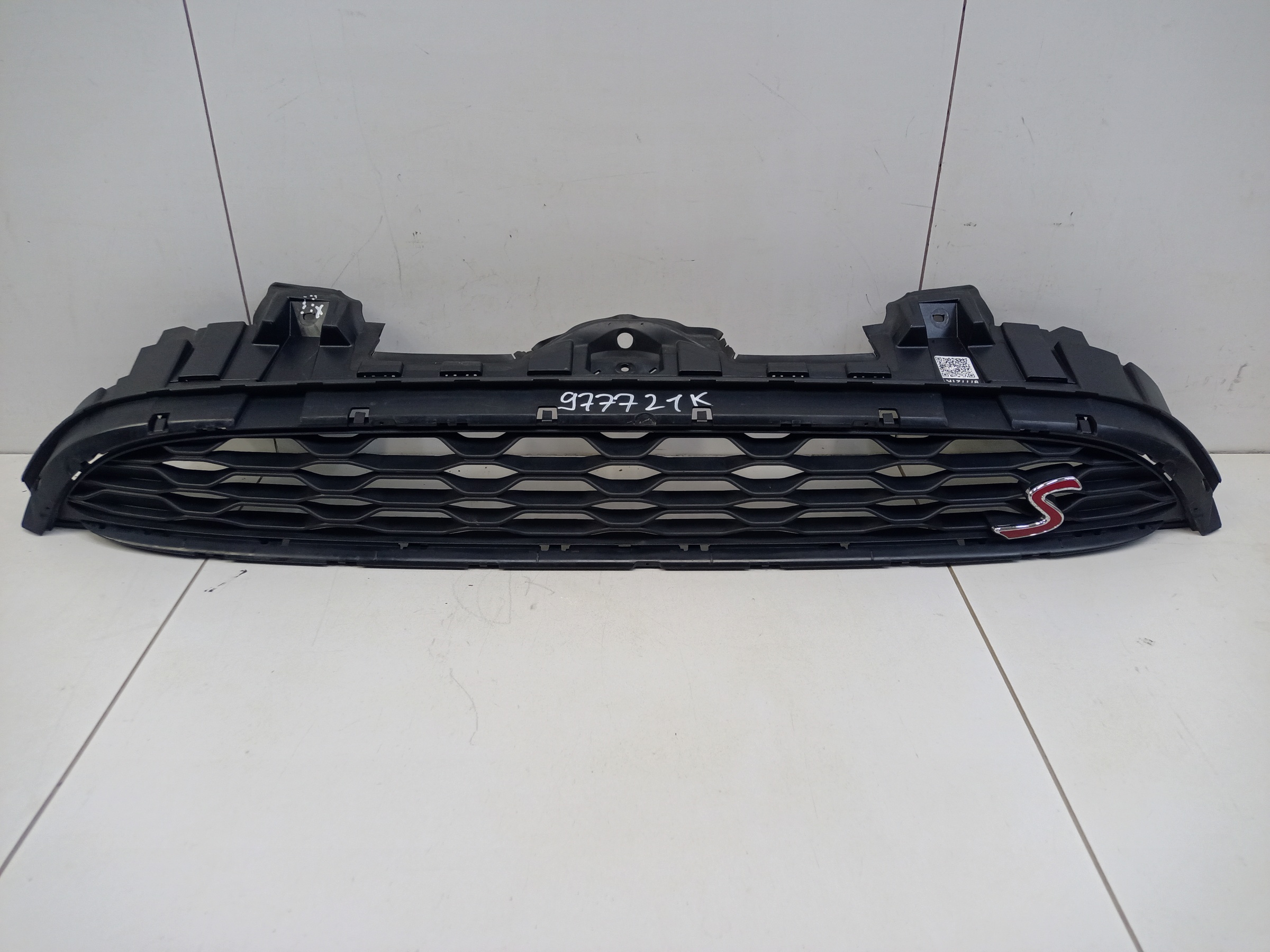 Решетка радиатора Mini Hatch F56