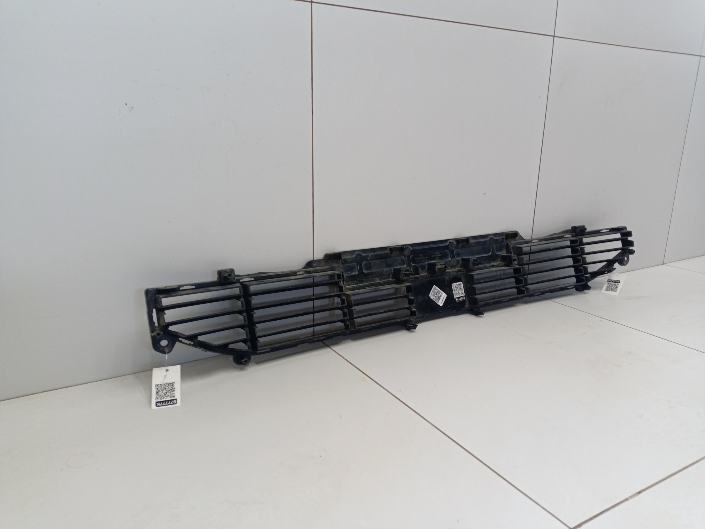 Решётка переднего бампера GAC GS8 2