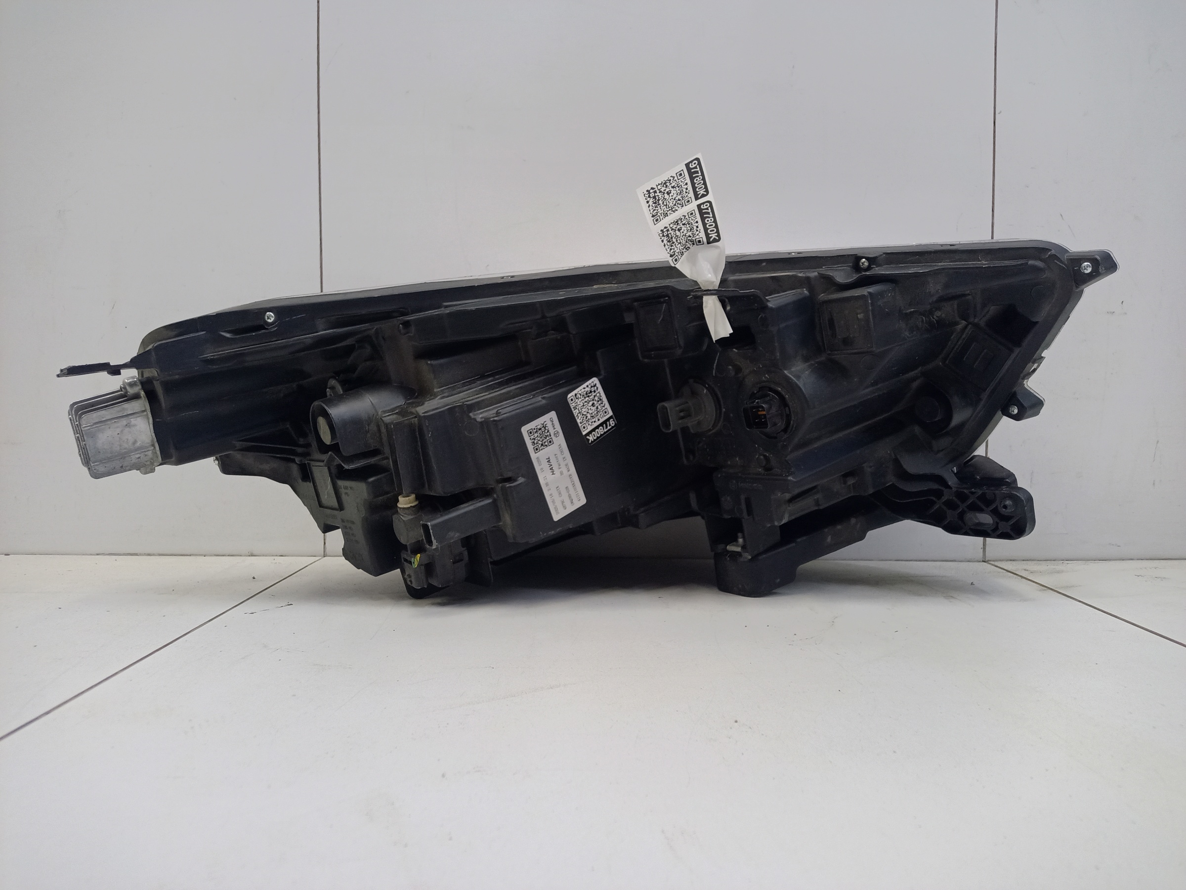 Фара передняя левая Haval M6 2 LED