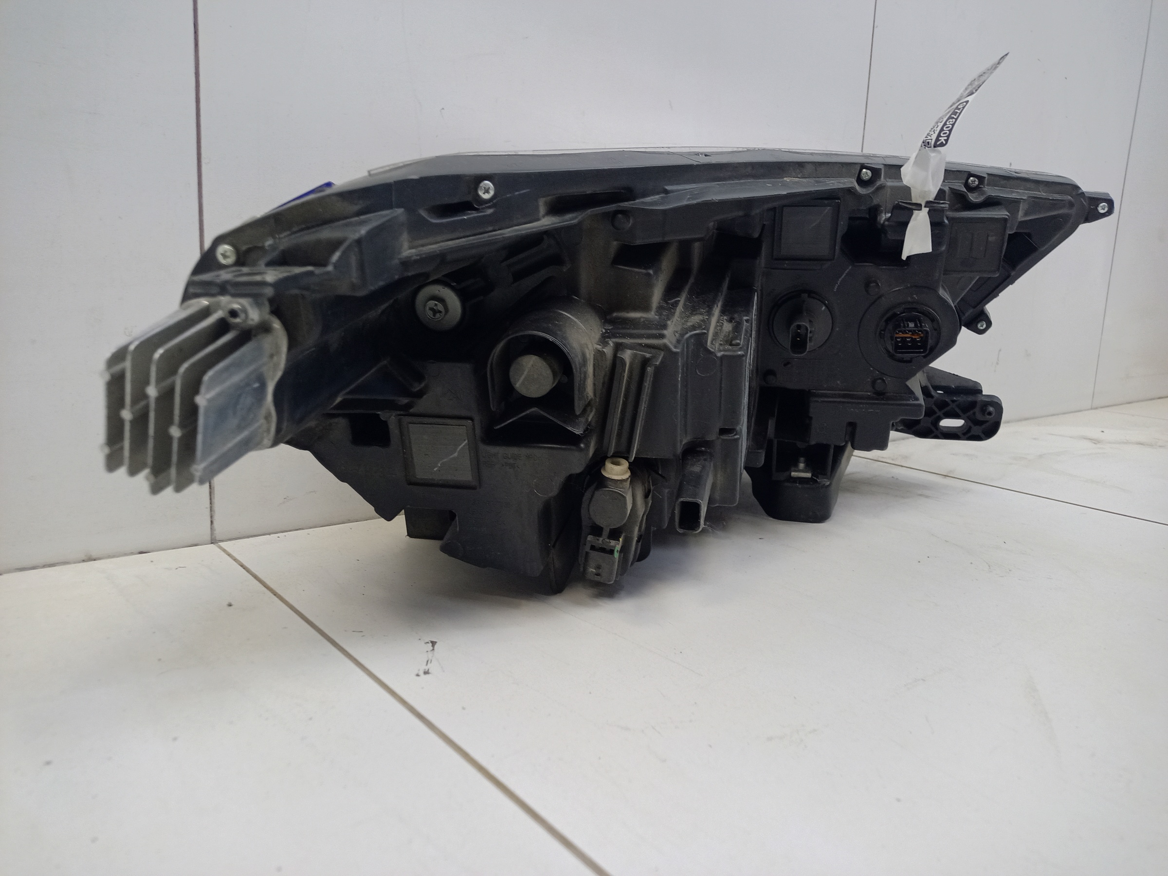 Фара передняя левая Haval M6 2 LED