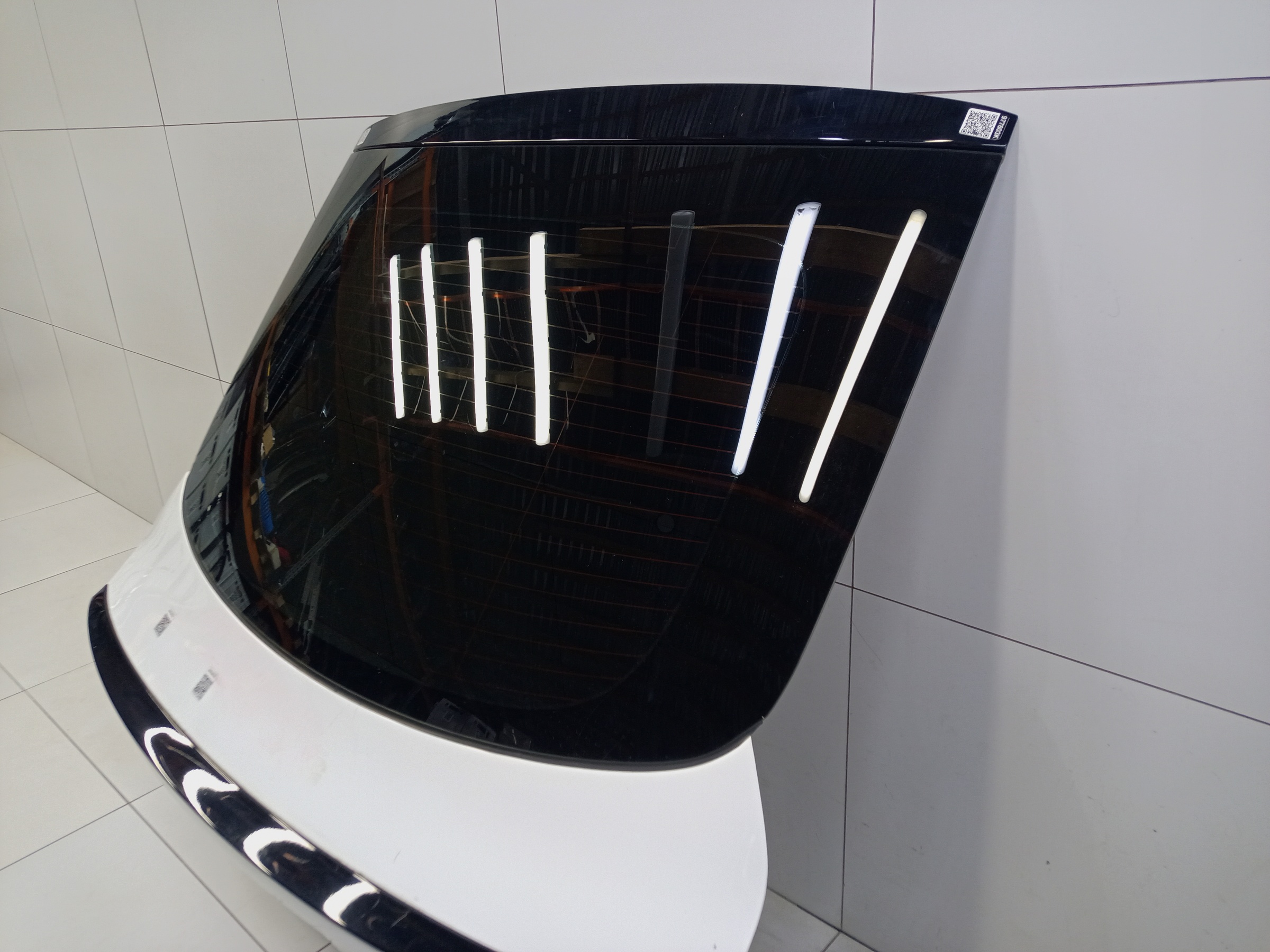 Крышка багажника Geely Tugella Restail