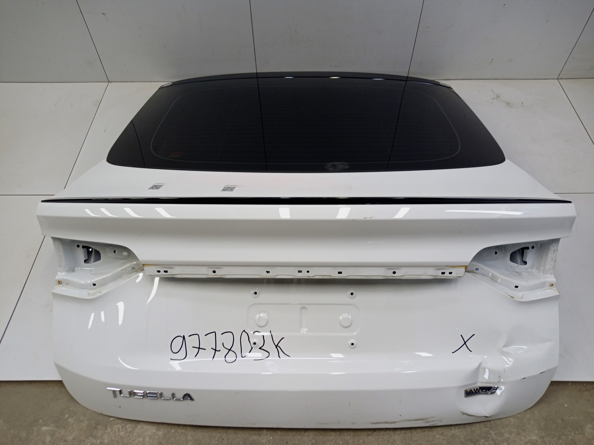 Крышка багажника Geely Tugella Restail