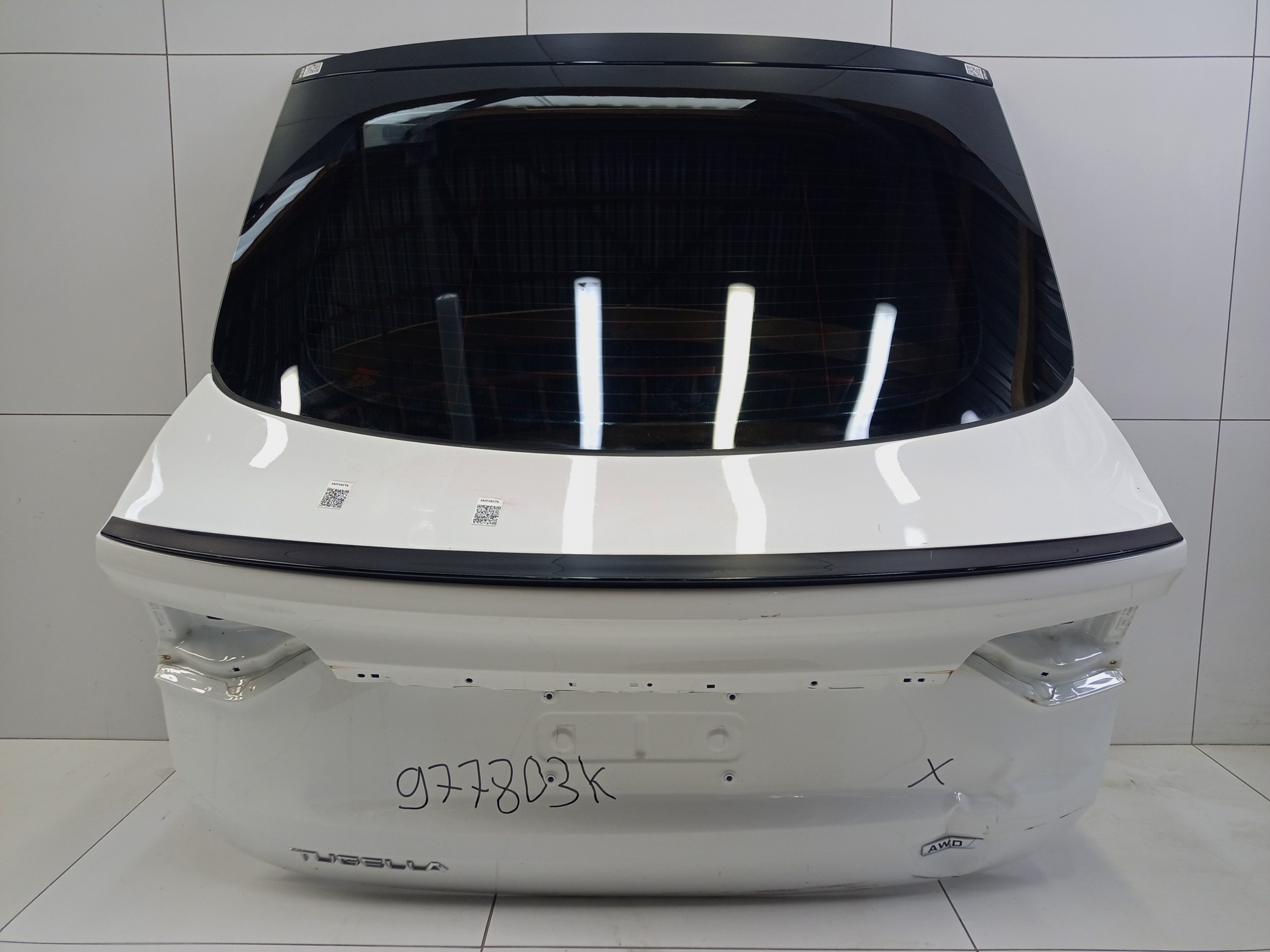 Крышка багажника Geely Tugella Restail