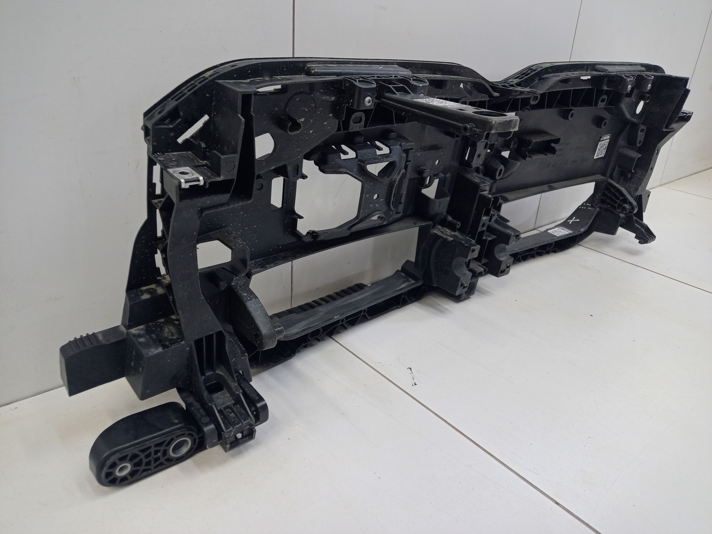 Воздуховод решетки радиатора средняя часть BMW X3 G45