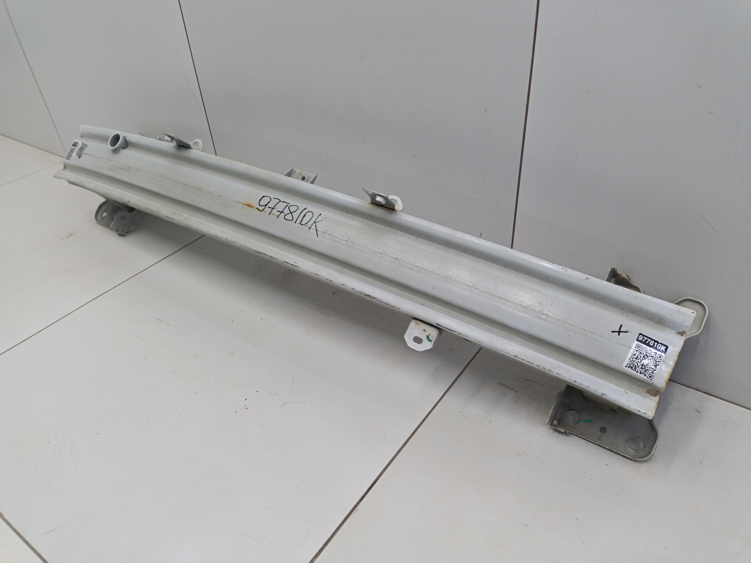 Усилитель переднего бампера Geely Coolray