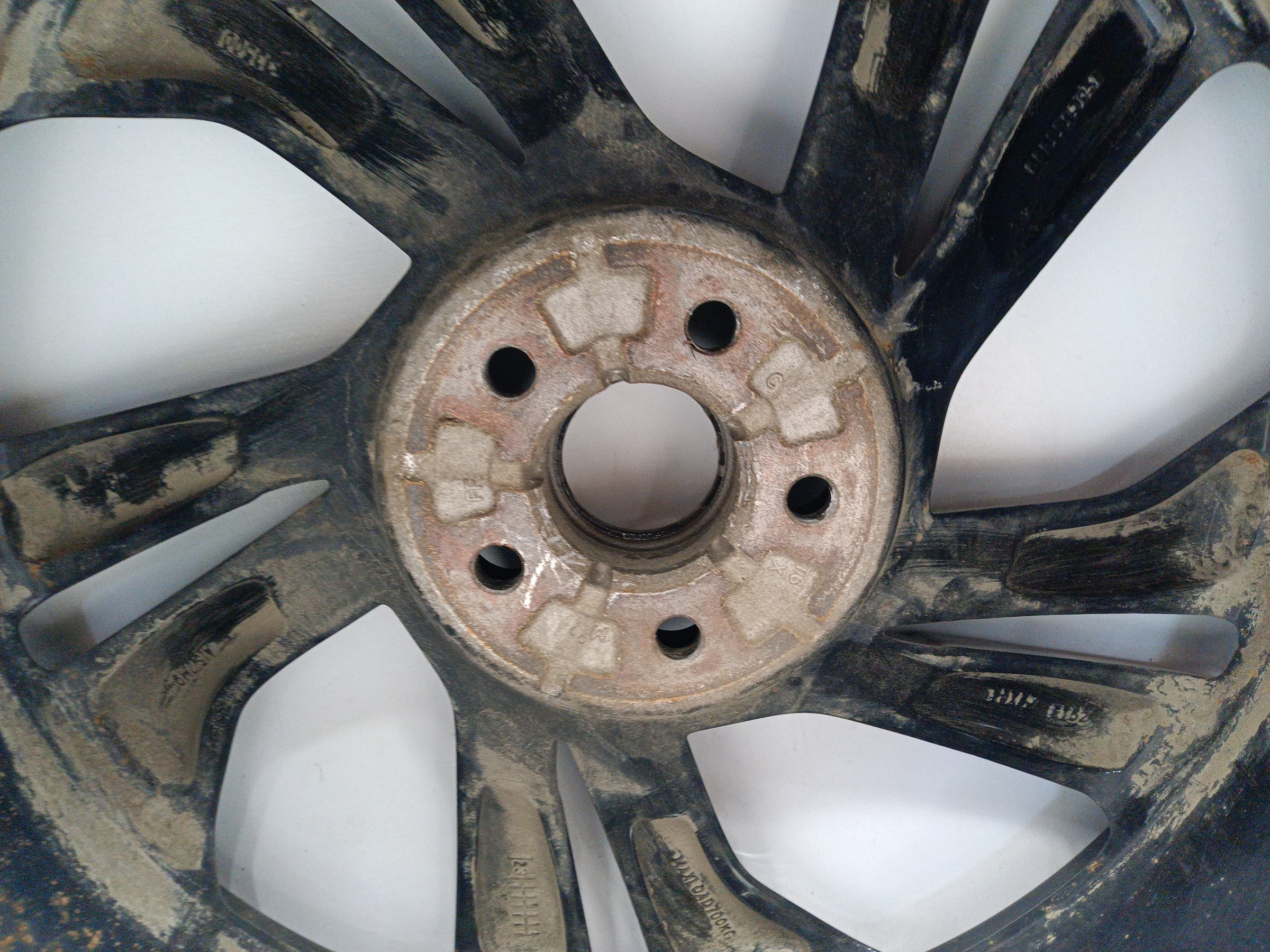 Диск колеса литой Geely Monjaro R20