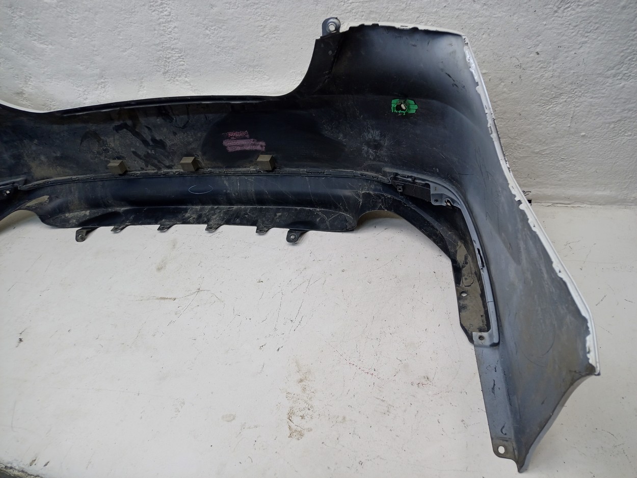 Бампер задний Toyota Camry V70
