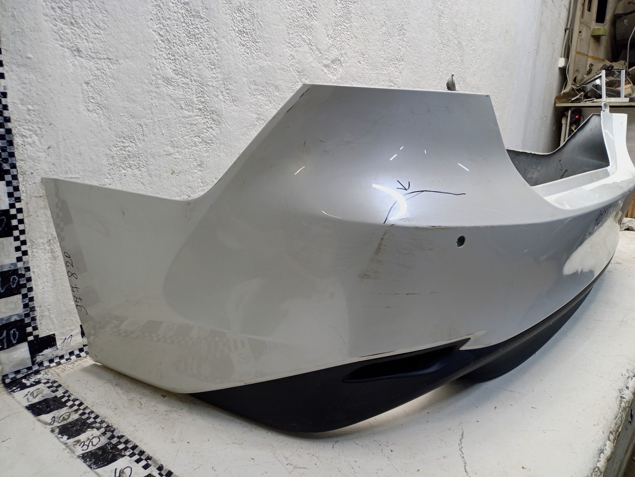 Бампер задний Toyota Camry V70