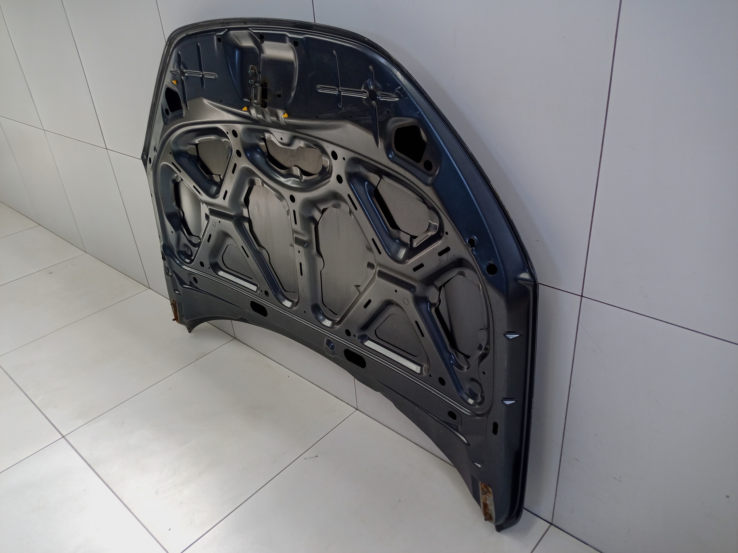 Капот Lada Granta 1 Restail