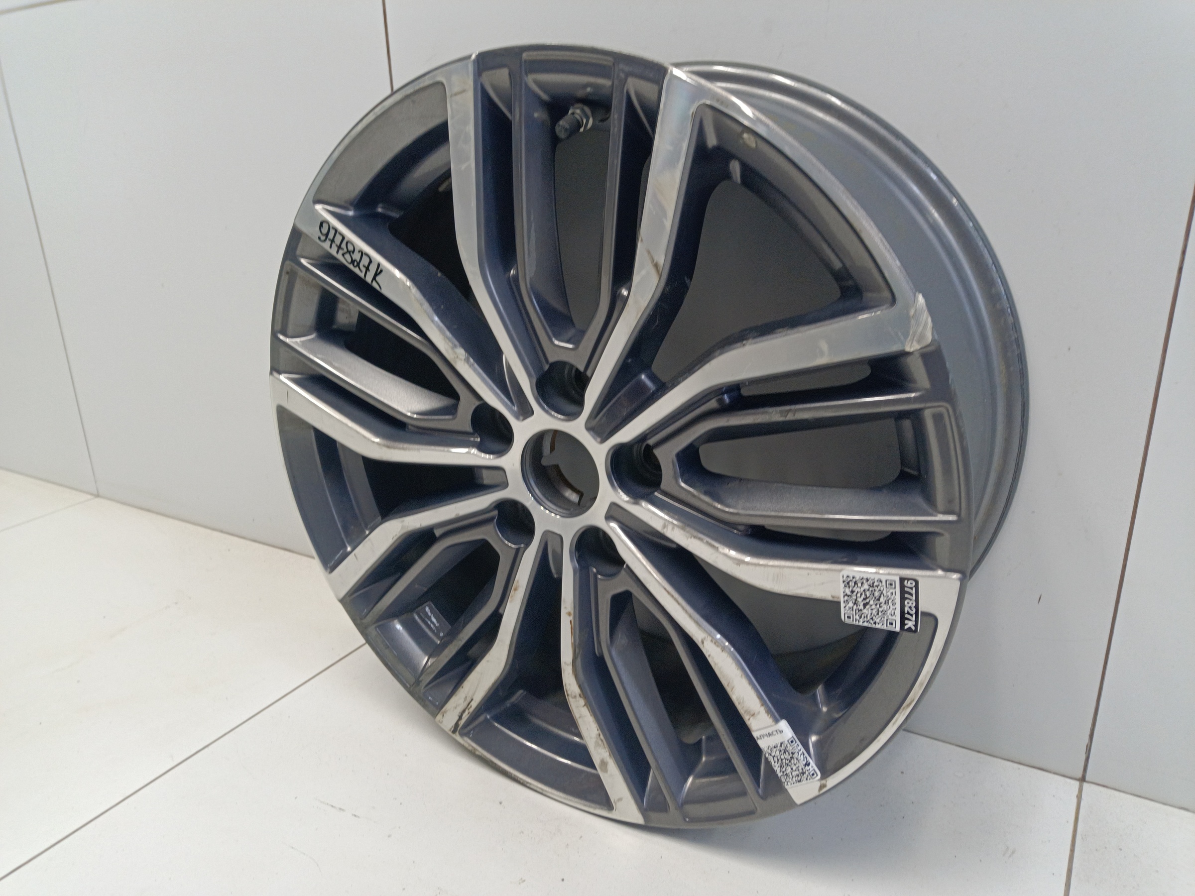 Диск колеса литой Geely Atlas Pro R18