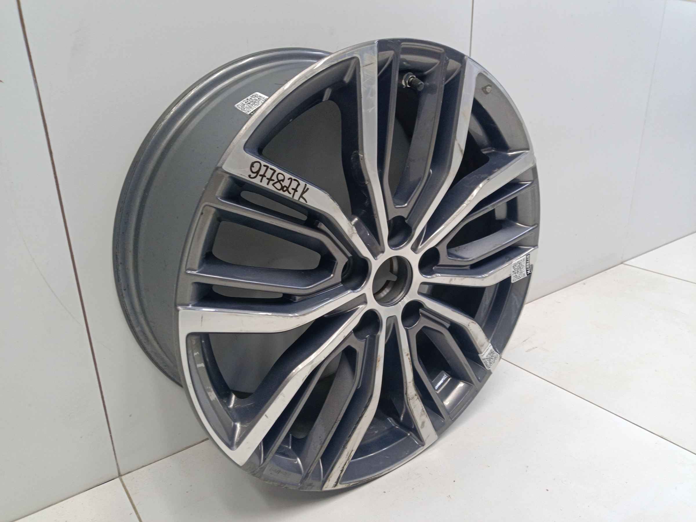 Диск колеса литой Geely Atlas Pro R18