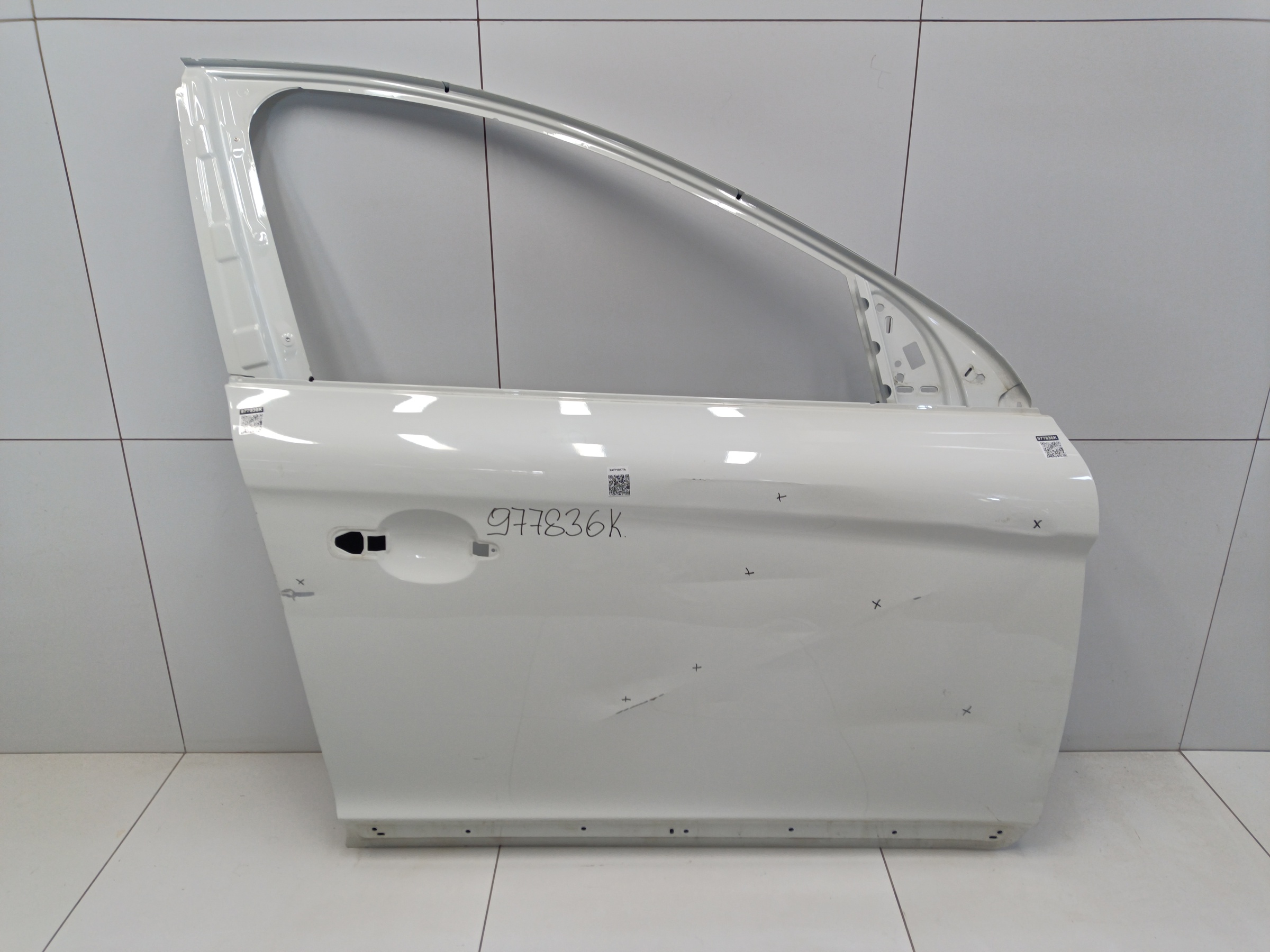 Дверь передняя правая Volvo XC60 1