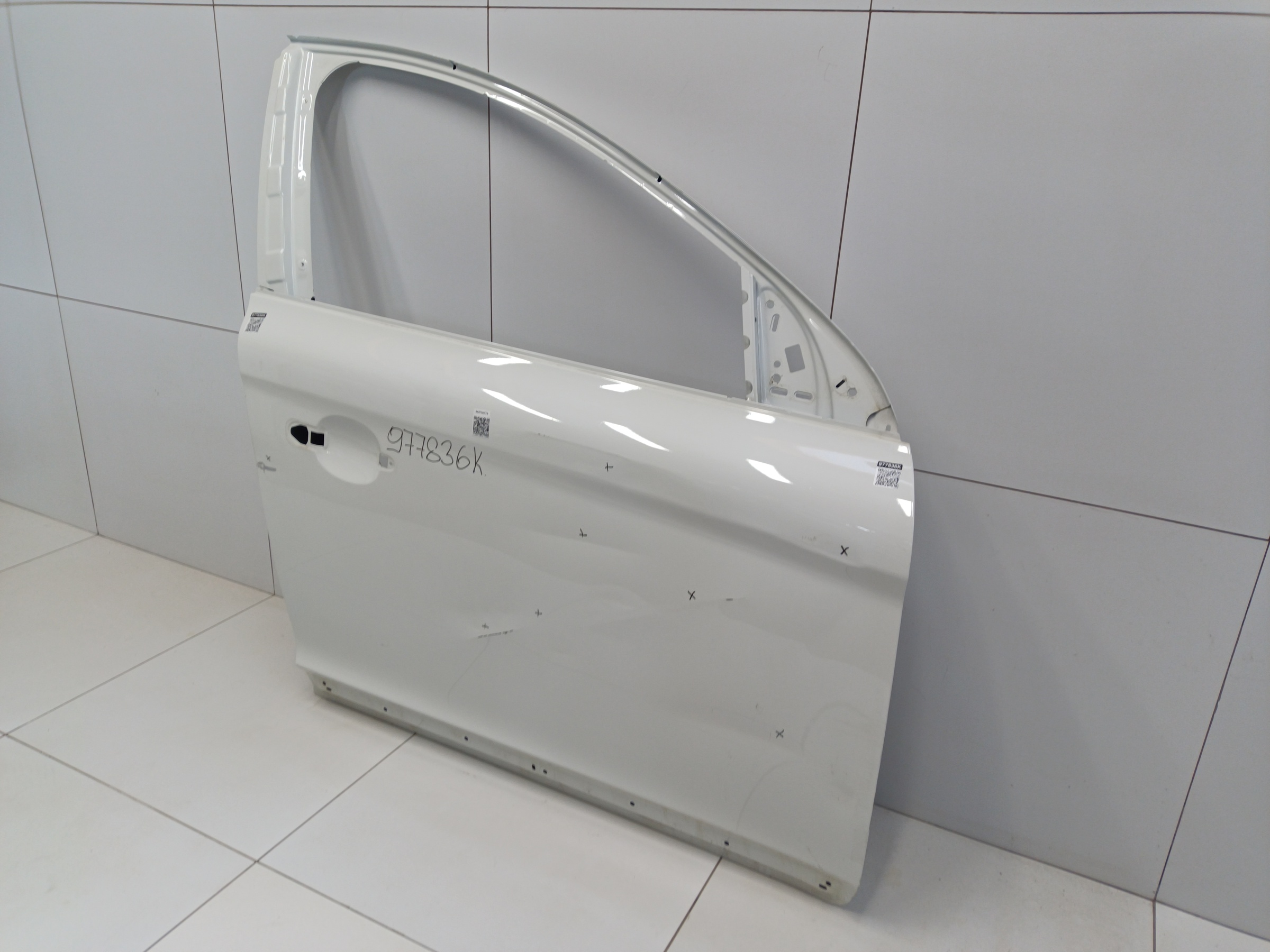 Дверь передняя правая Volvo XC60 1