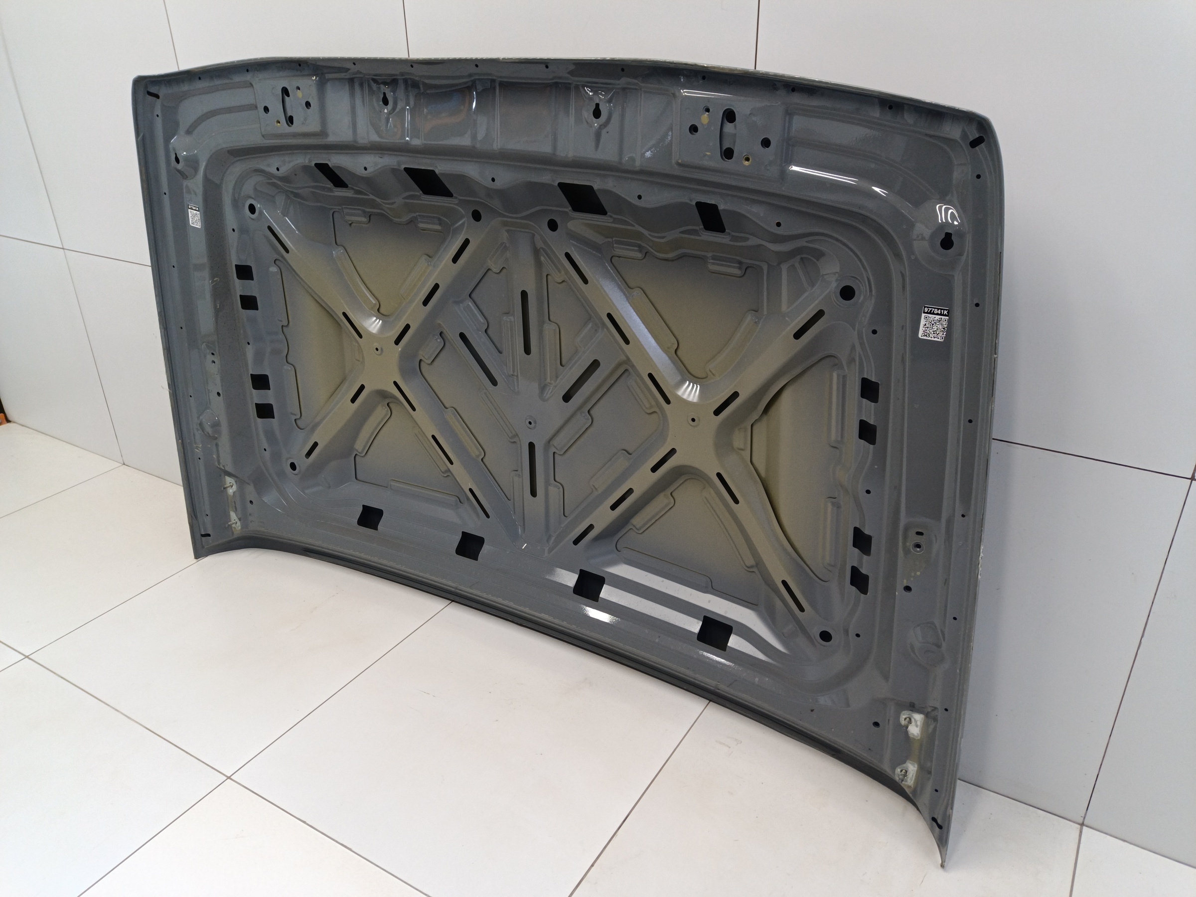 Капот Tank 300
