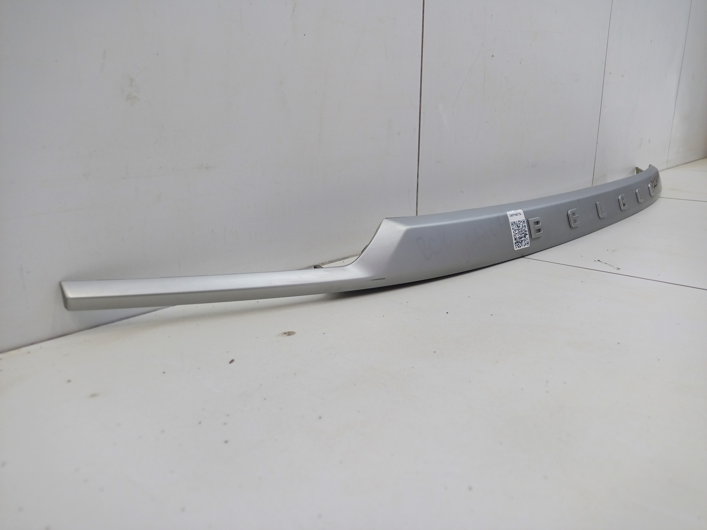 Накладка крышки багажника Belgee X50