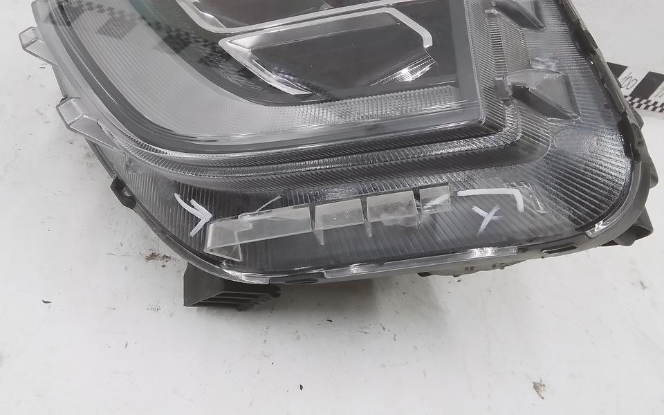 Фара передняя левая Hyundai Creta 2 LED