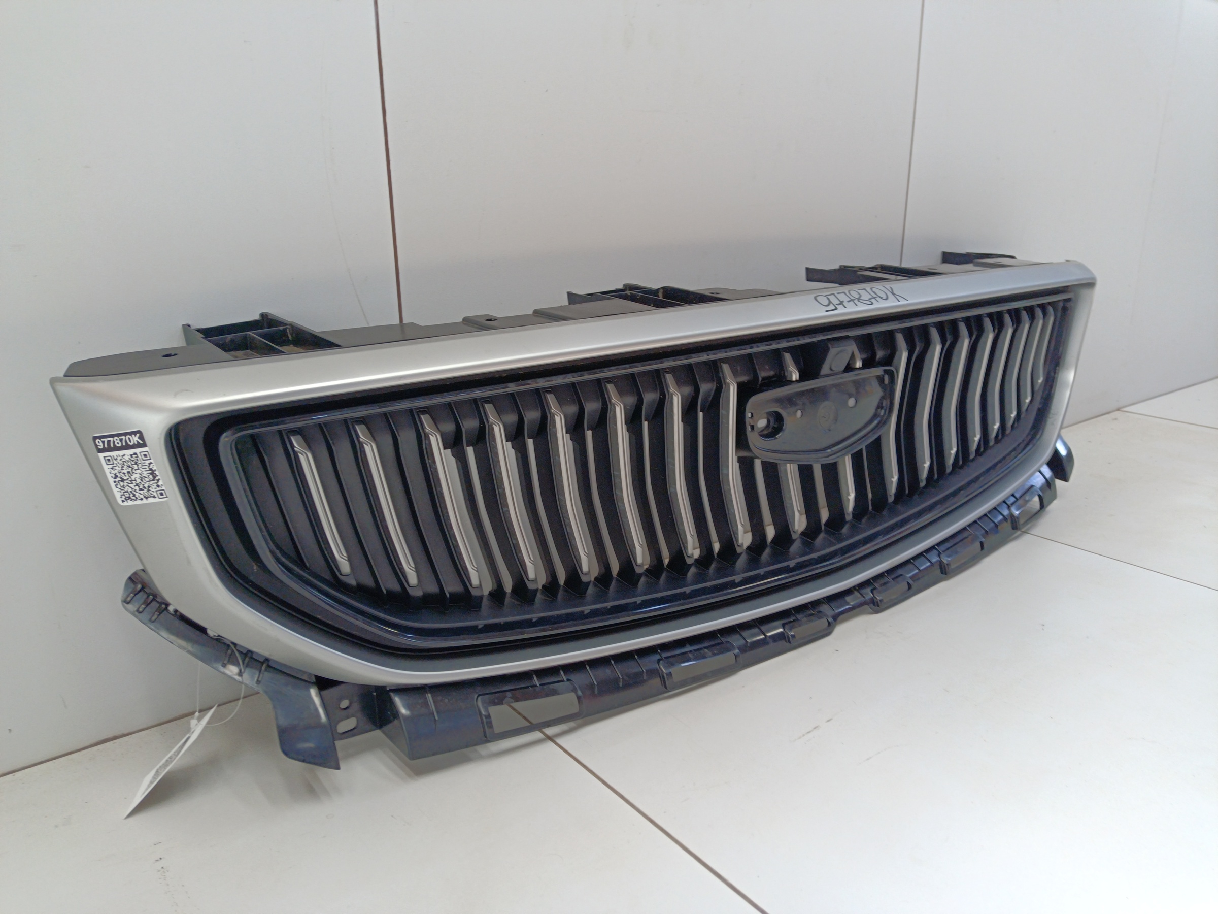 Решётка радиатора Geely Emgrand 2