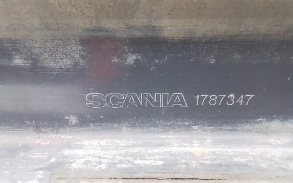 Усилитель переднего бампера Scania 5 R-Series