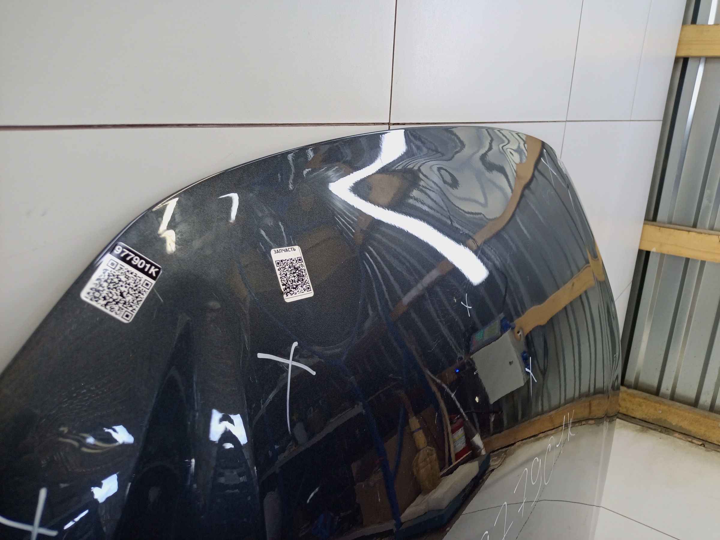 Капот Changan Lamore
