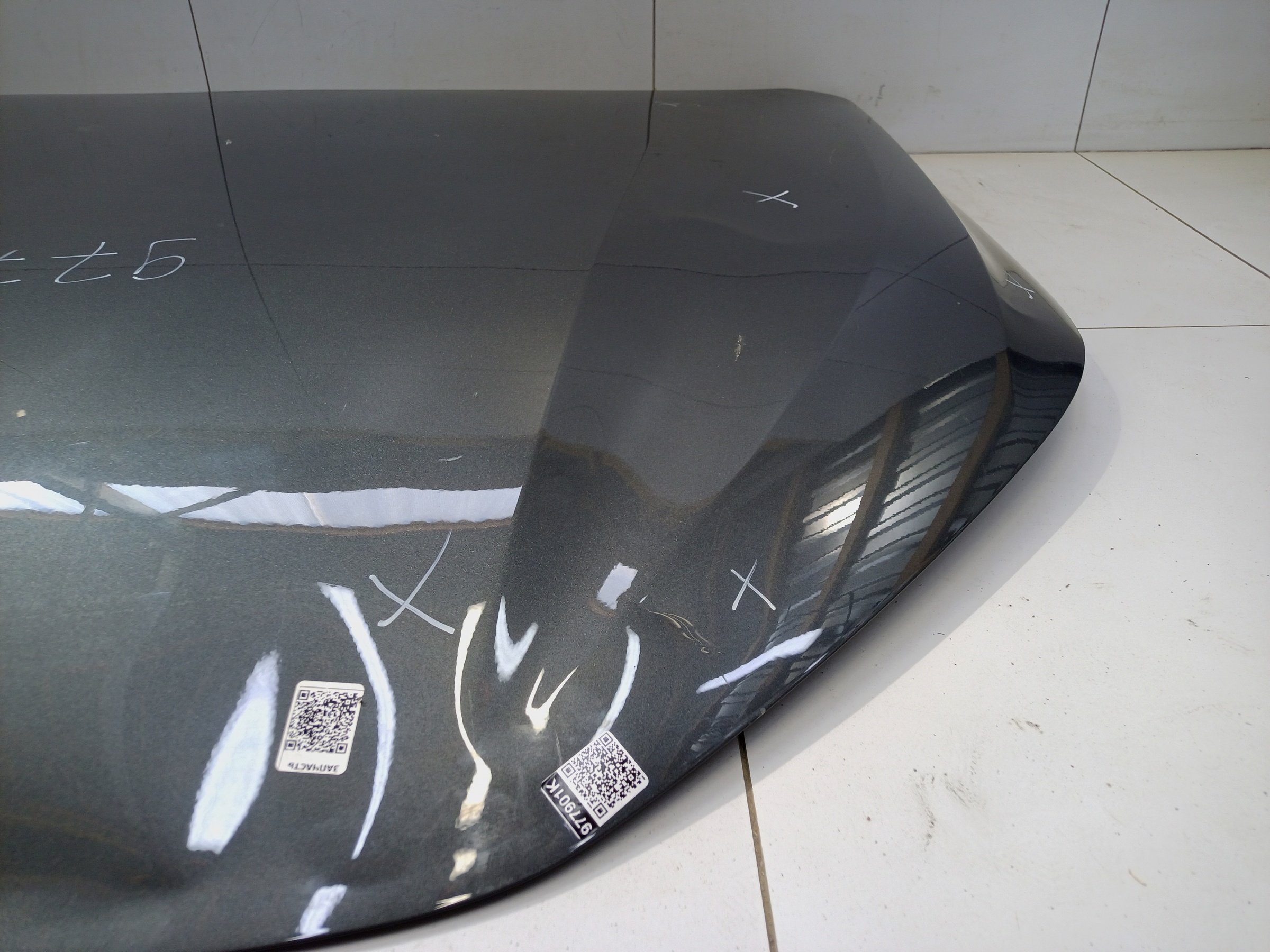 Капот Changan Lamore